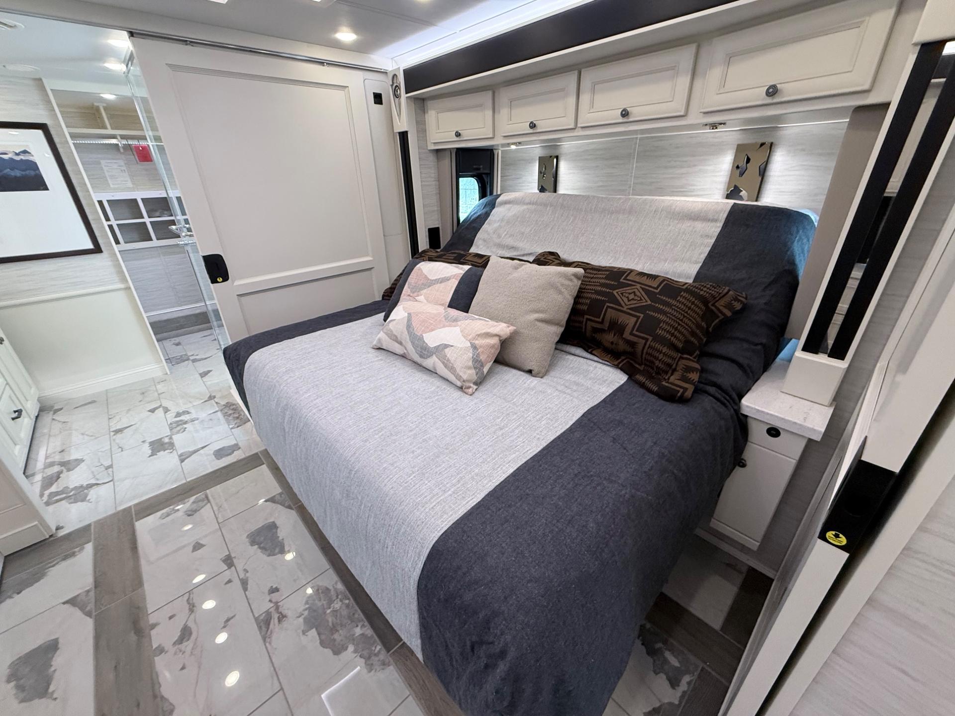 2026 TIFFIN MOTORHOMES 2026 TIFFIN MOTORHOMES Allegro Bus - thumbnail 34