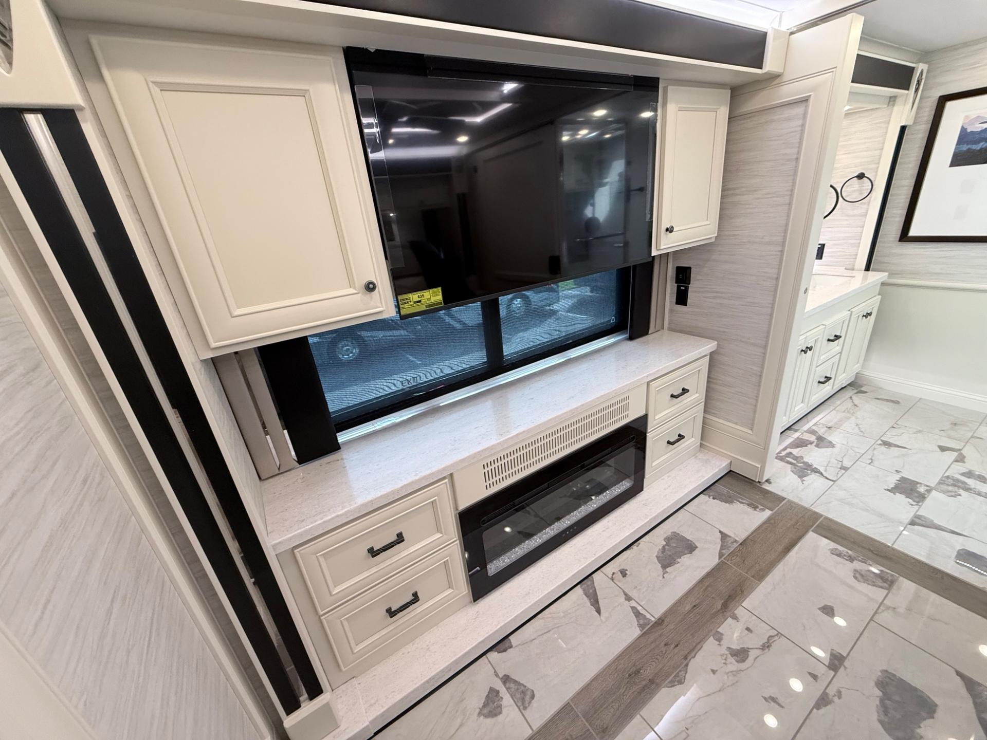 2026 TIFFIN MOTORHOMES 2026 TIFFIN MOTORHOMES Allegro Bus - thumbnail 35