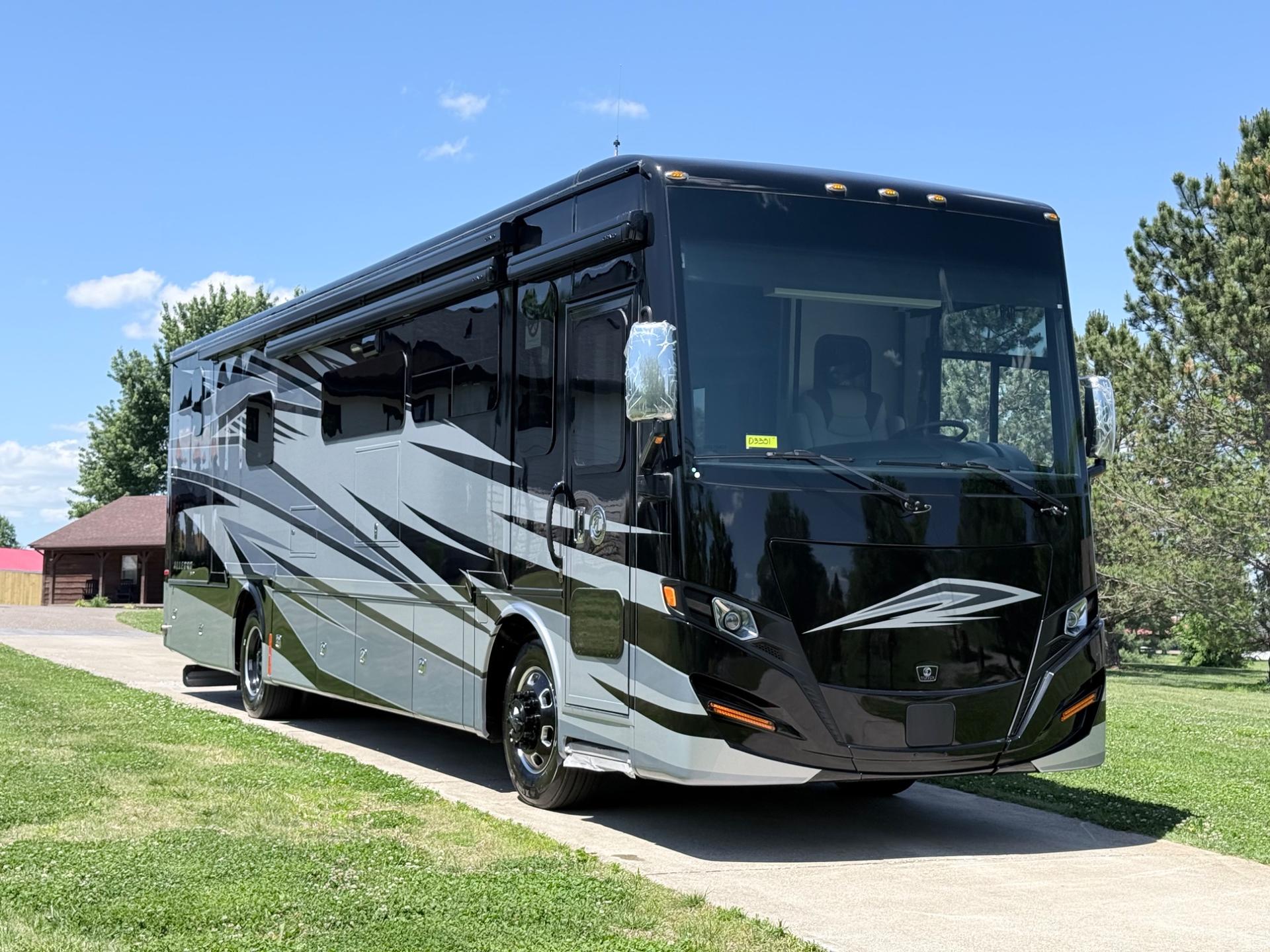 2026 Tiffin 2026 Tiffin Allegro Red - thumbnail 12