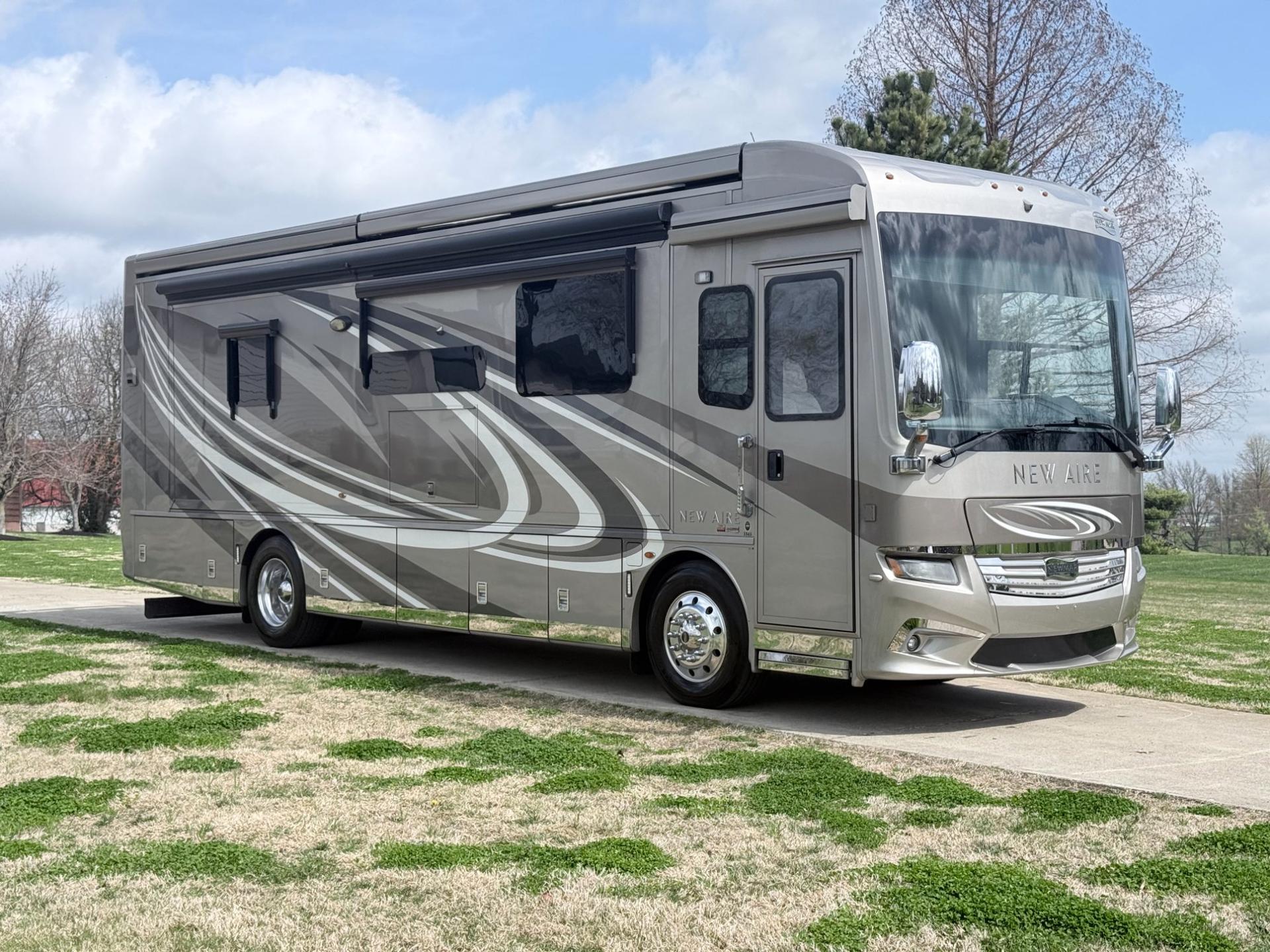 2022 Tiffin Phaeton 36SH