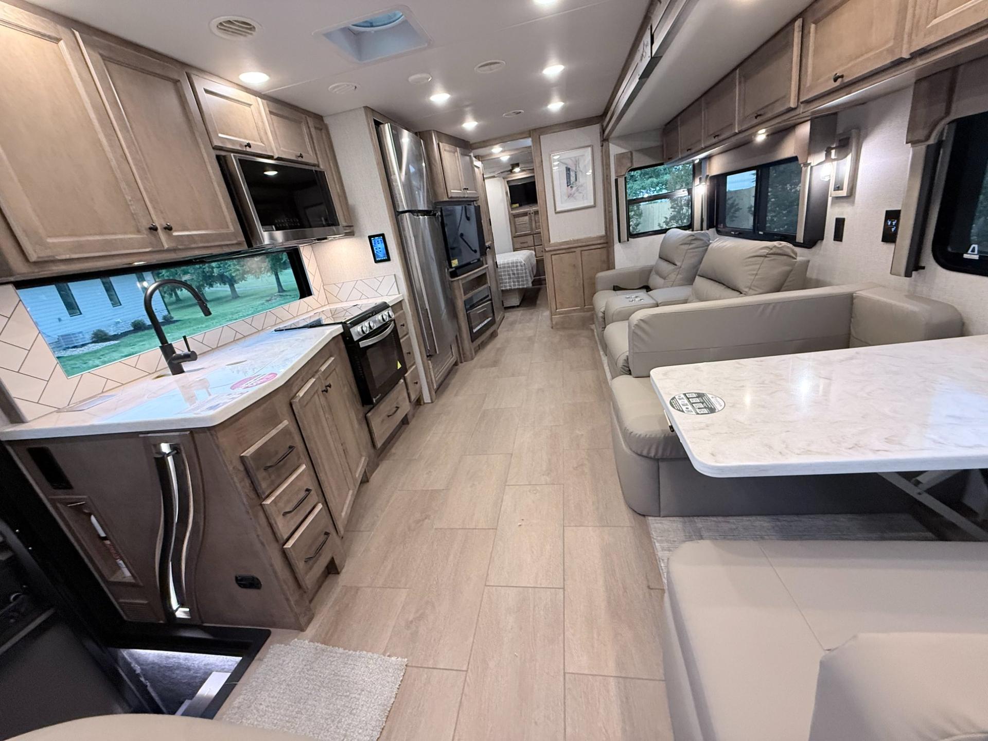 2026 Tiffin 2026 Tiffin Allegro Open Road - thumbnail 32