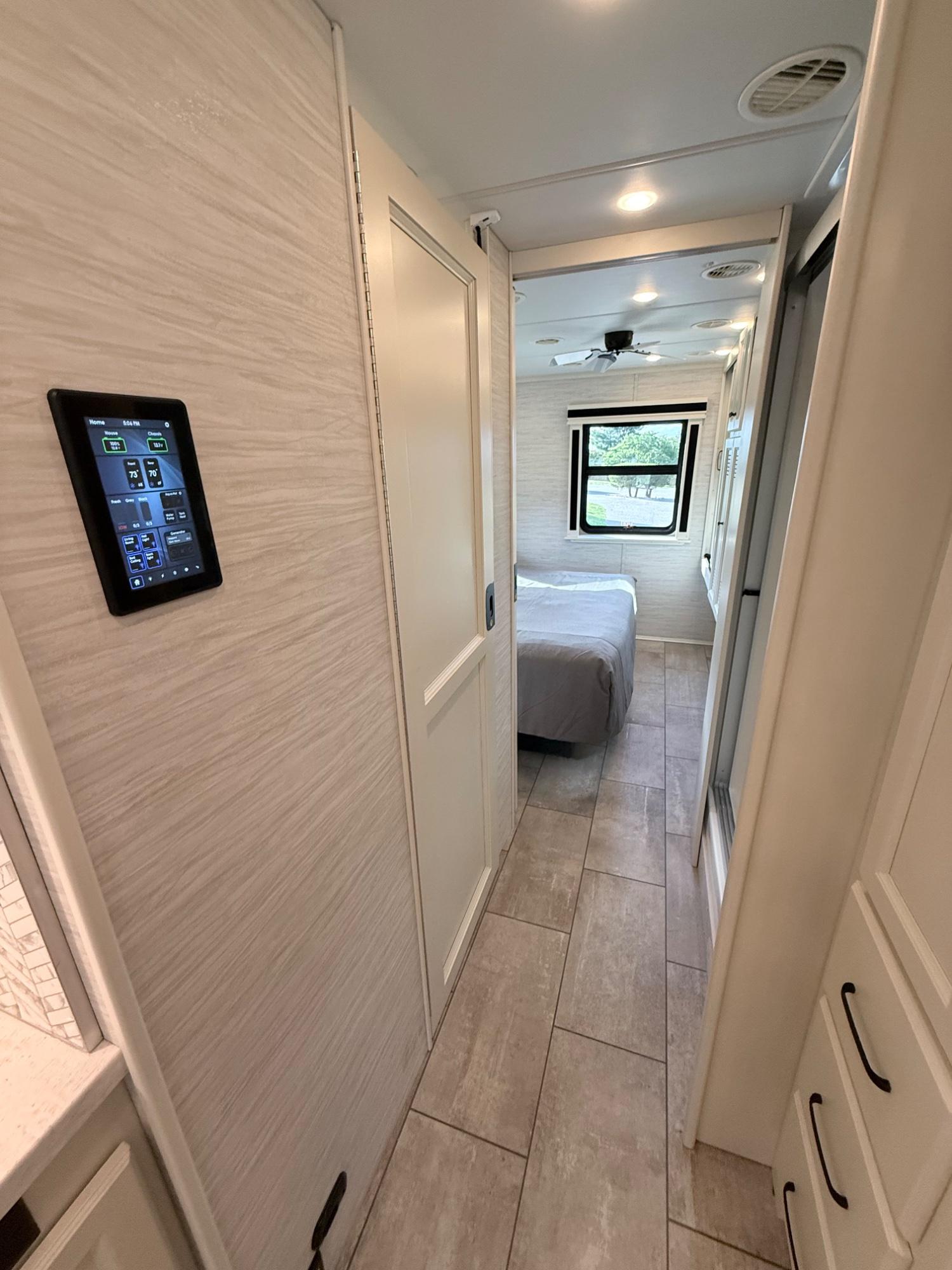 2026 Tiffin 2026 Tiffin Allegro Bay - thumbnail 27