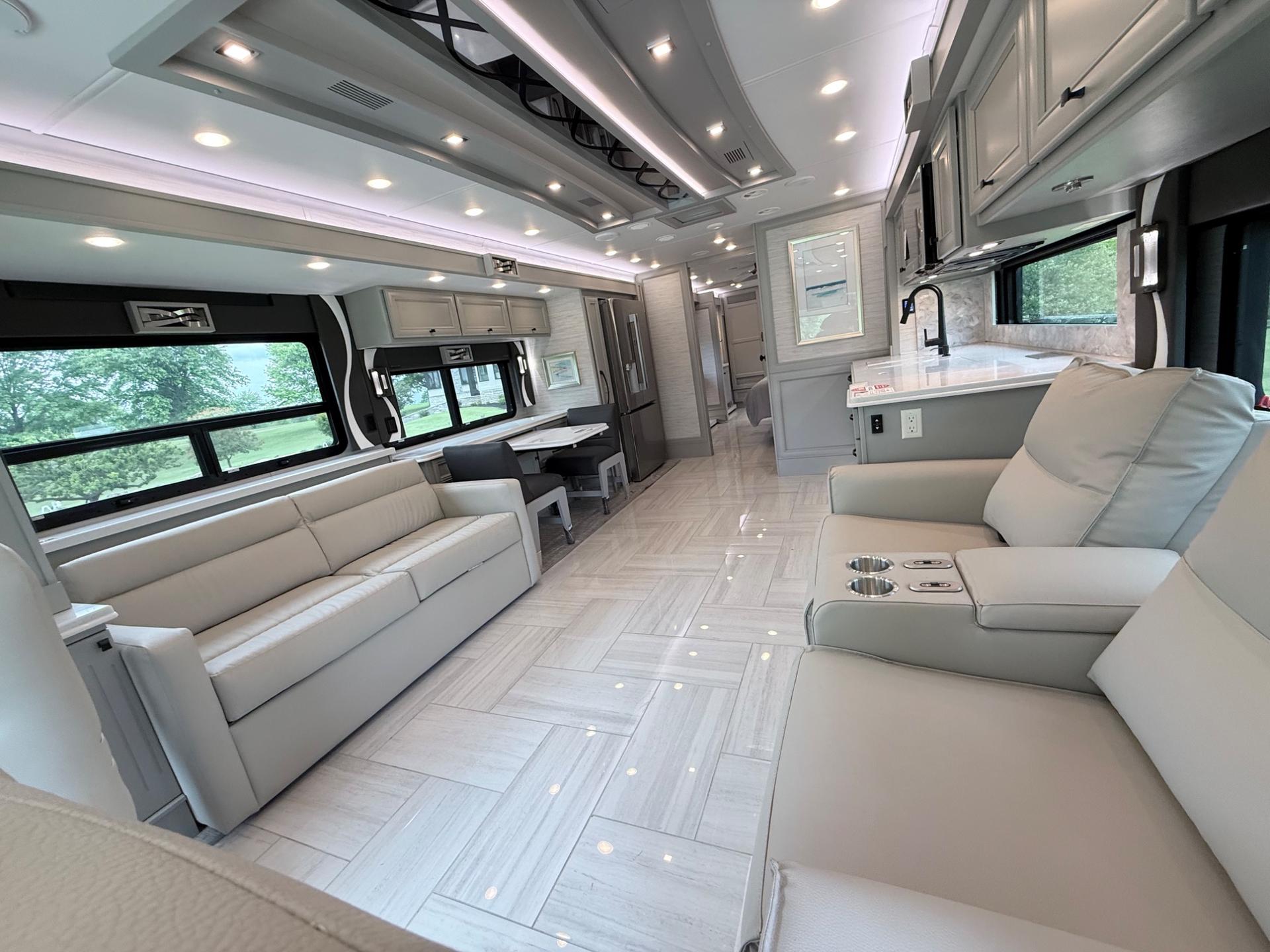 2026 TIFFIN MOTORHOMES 2026 TIFFIN MOTORHOMES PHAETON - thumbnail 14
