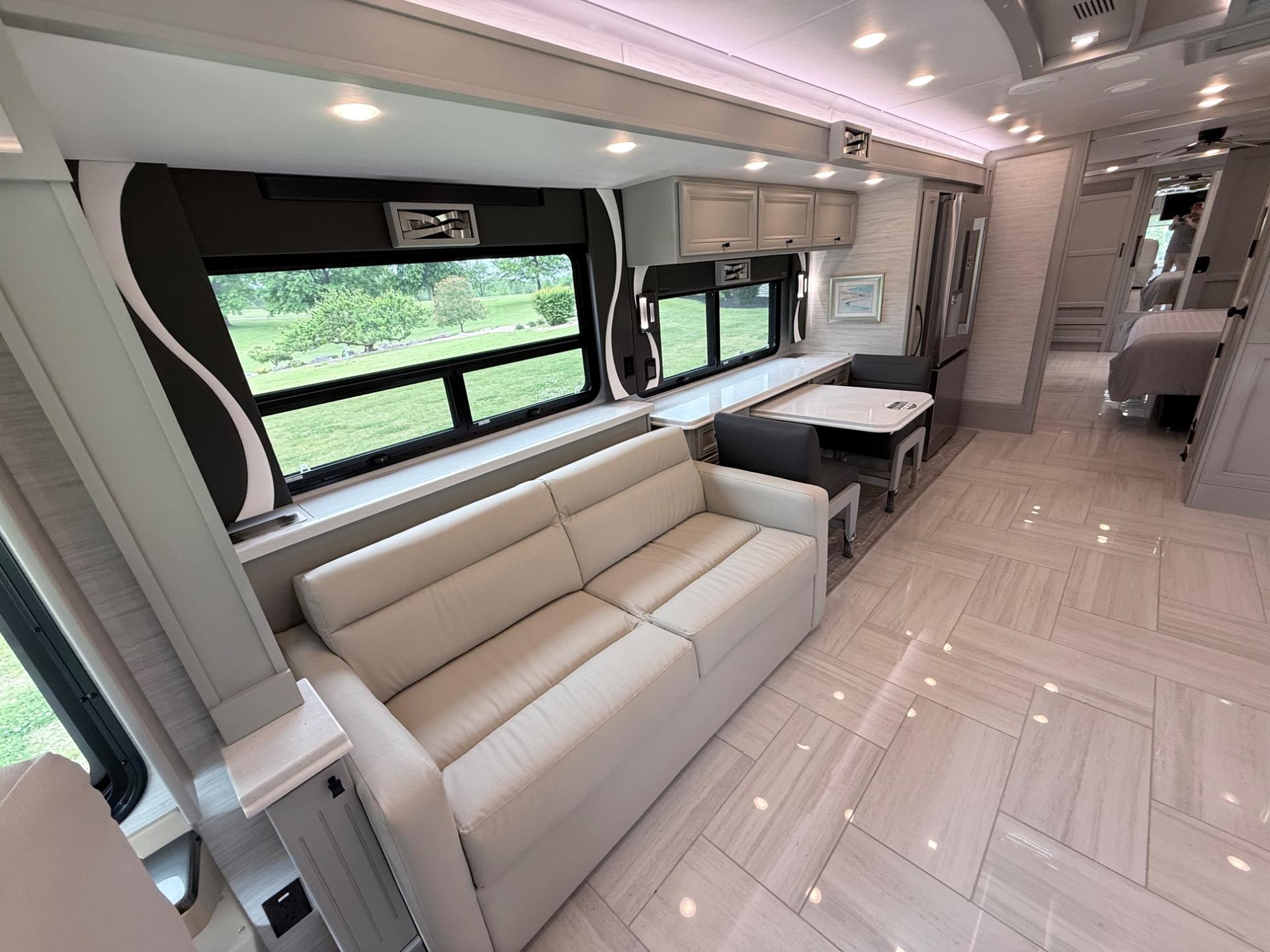 2026 TIFFIN MOTORHOMES 2026 TIFFIN MOTORHOMES PHAETON - thumbnail 15