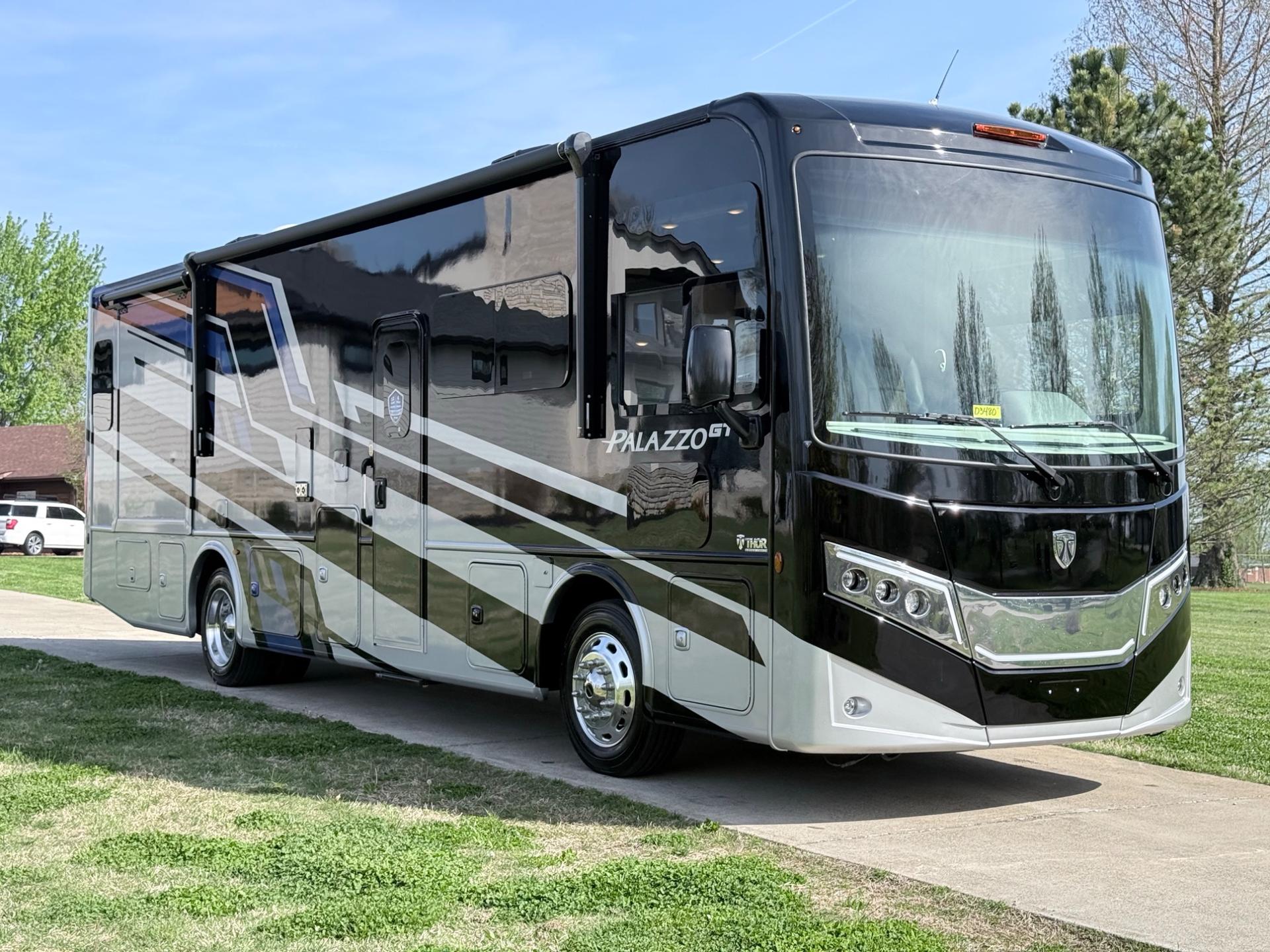 2026 Thor Motor Coach 2026 Thor Motor Coach Palazzo - thumbnail 9