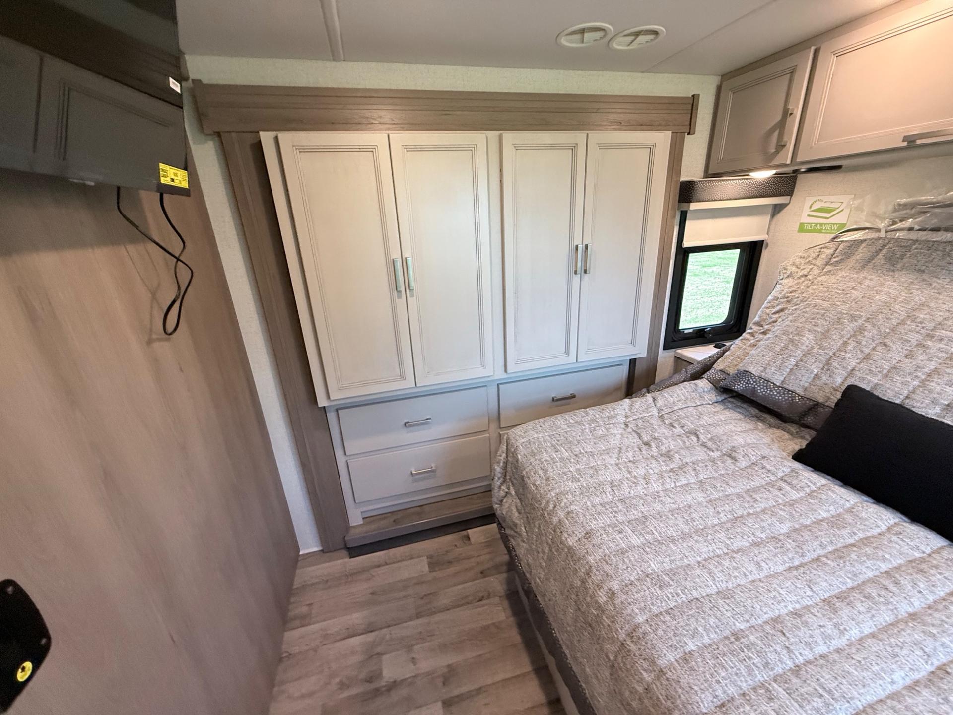 2026 Thor Motor Coach 2026 Thor Motor Coach Palazzo - thumbnail 24