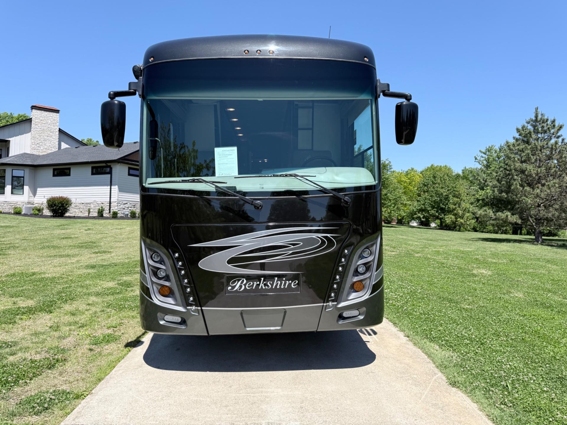 2021 Forest River 2021 Forest River Berkshire - thumbnail 75
