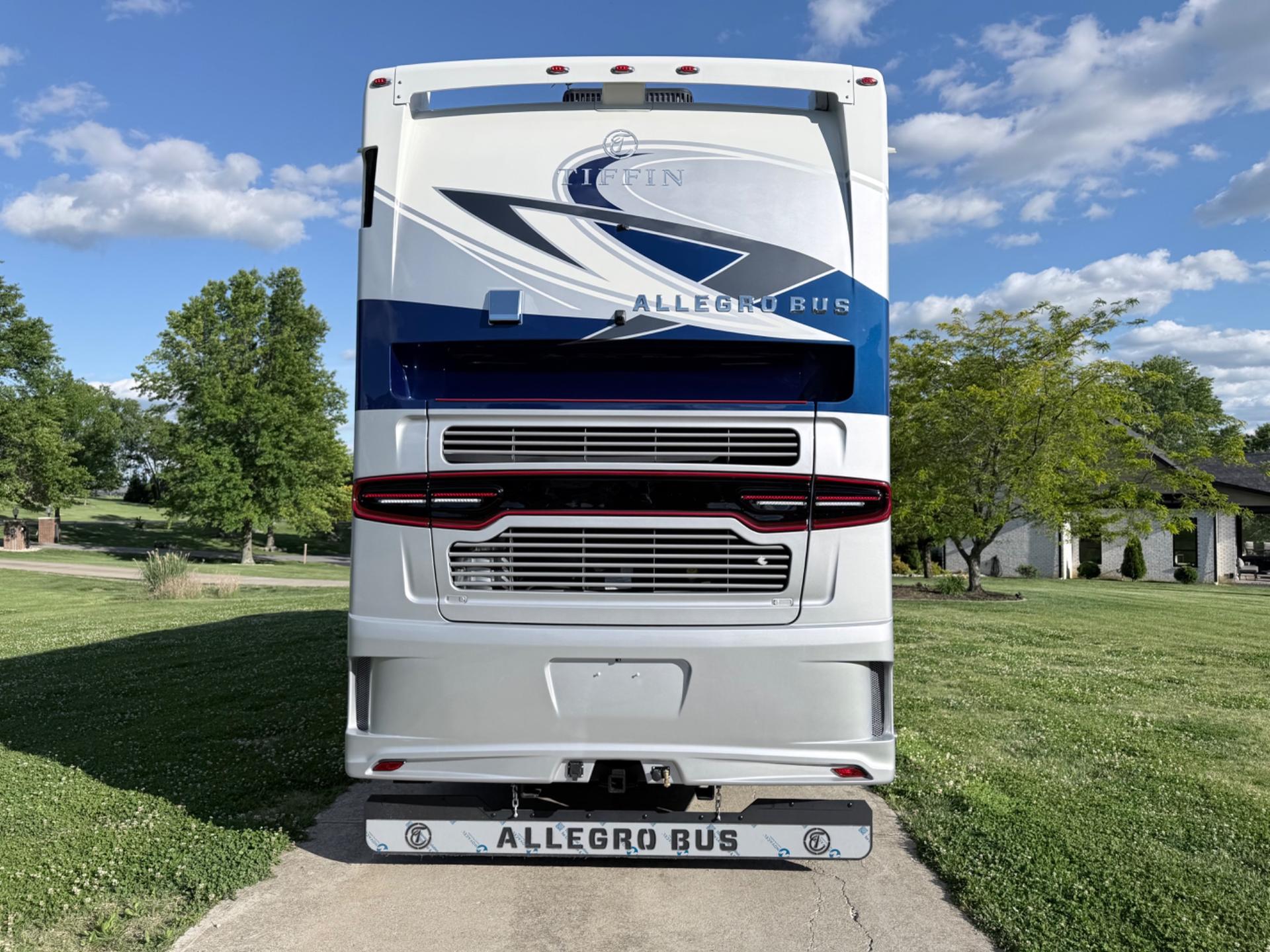 2026 Tiffin 2026 Tiffin Allegro Bus - thumbnail 6