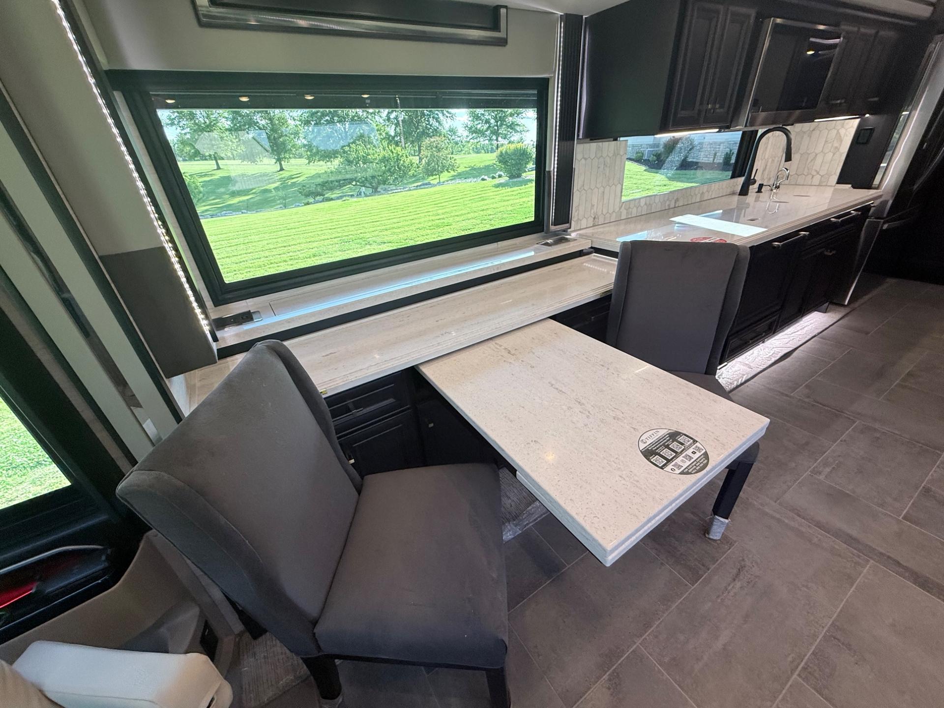 2026 Tiffin 2026 Tiffin Allegro Bus - thumbnail 20