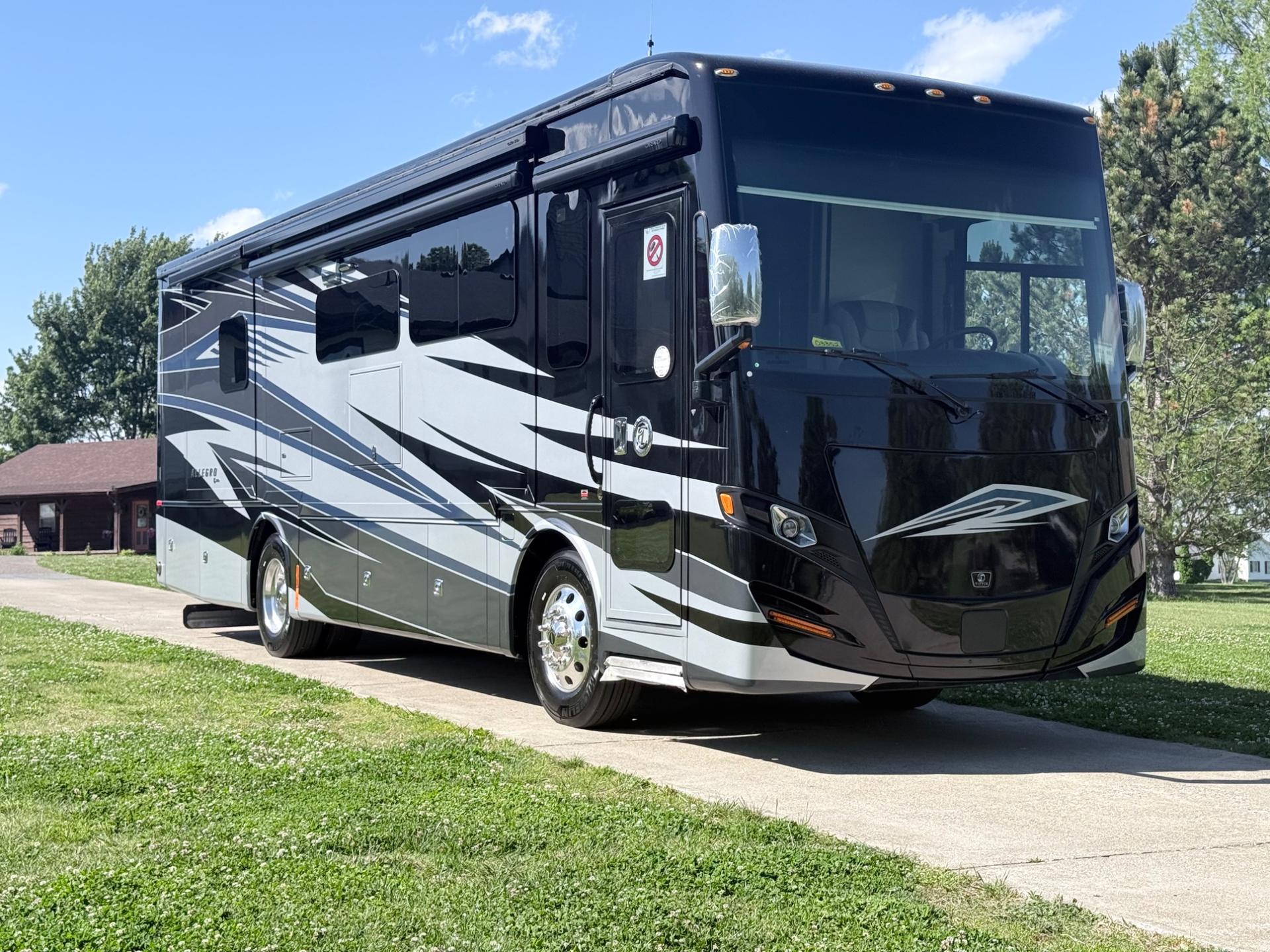 2026 Tiffin 2026 Tiffin Allegro Red - thumbnail 11