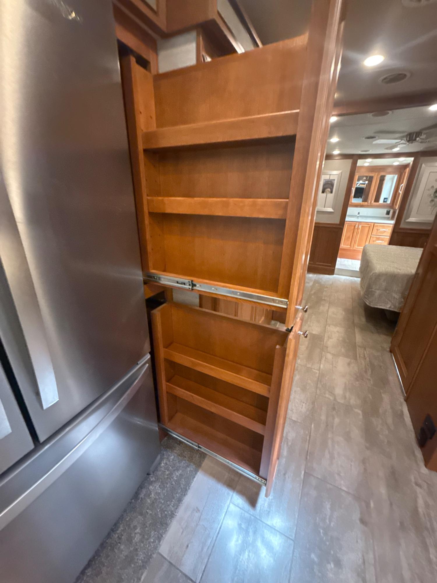 2020 Tiffin 2020 Tiffin Allegro Red - thumbnail 24