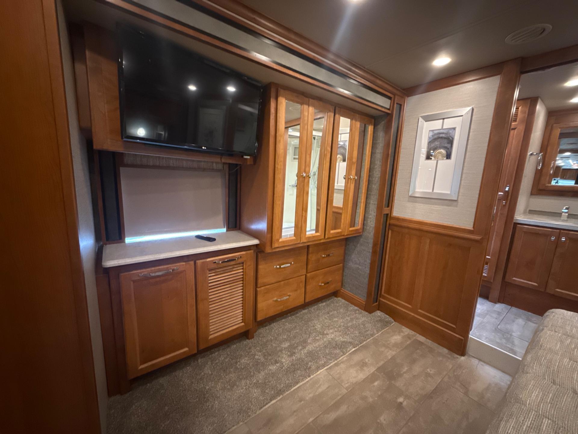 2020 Tiffin 2020 Tiffin Allegro Red - thumbnail 33