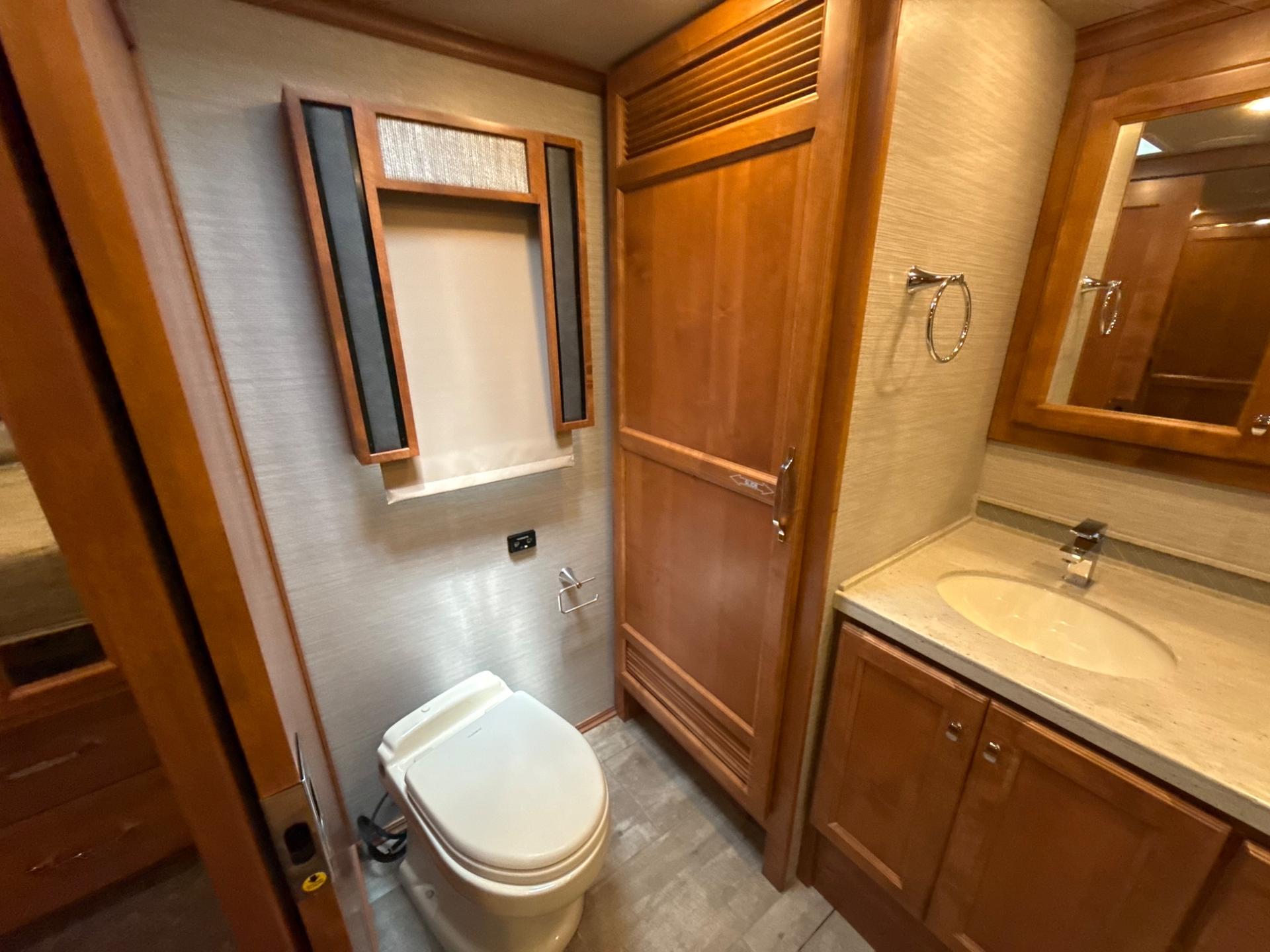 2020 Tiffin 2020 Tiffin Allegro Red - thumbnail 36
