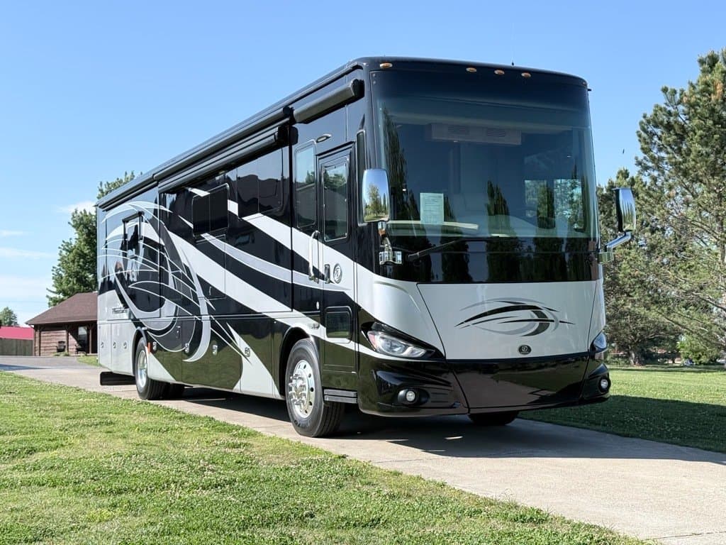 2019 TIFFIN MOTORHOMES  Phaeton 40IH