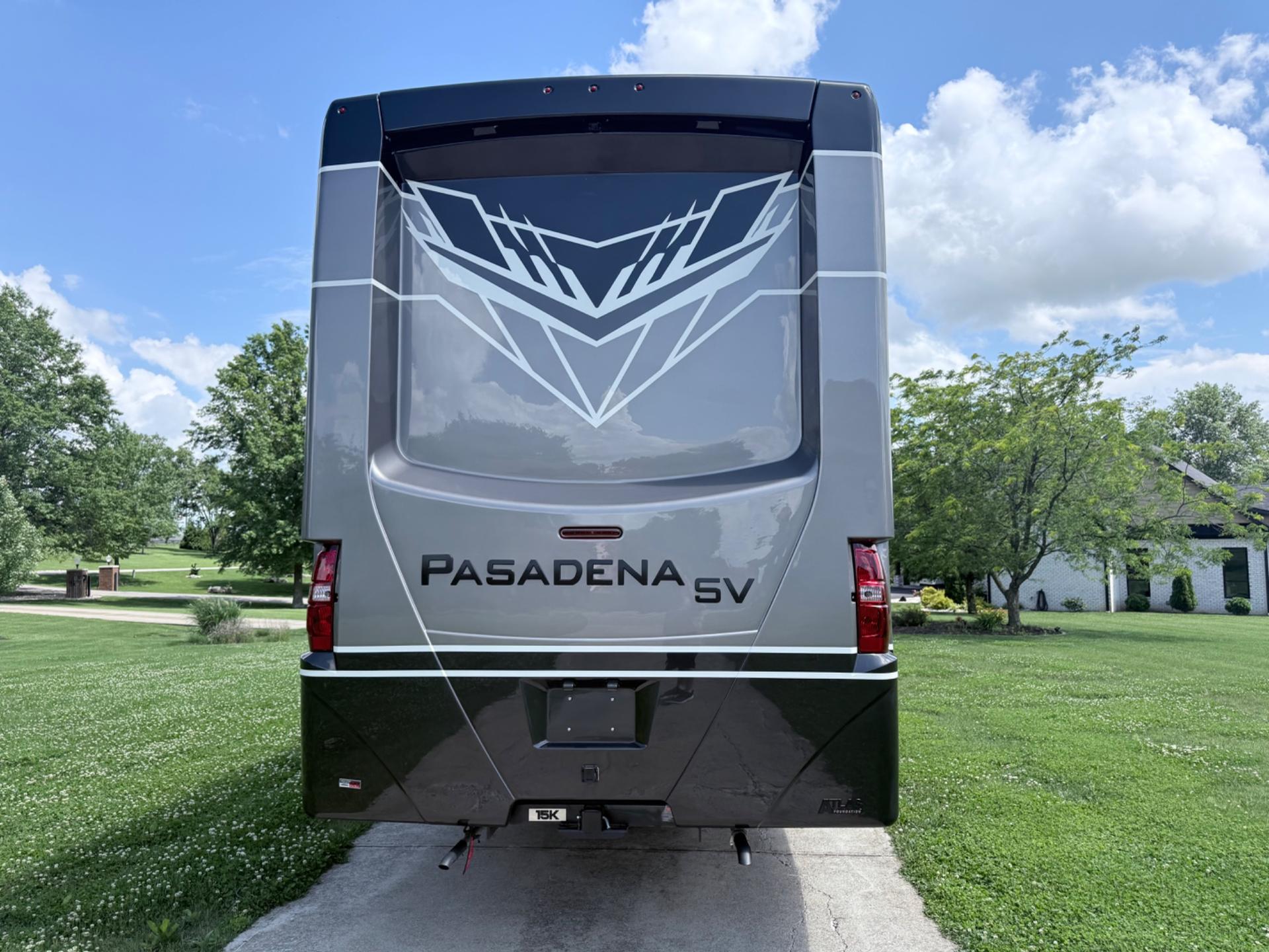 2027 Thor Motor Coach 2027 Thor Motor Coach Pasadena - thumbnail 4