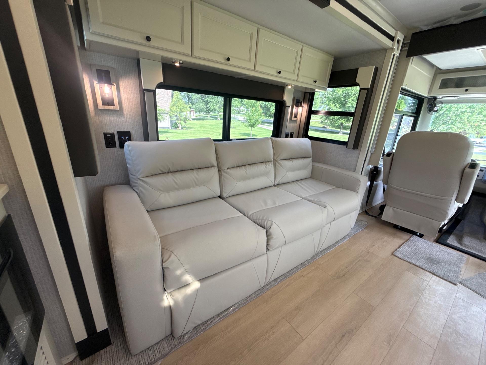 2027 TIFFIN MOTORHOMES 2027 TIFFIN MOTORHOMES Allegro Open Road  - thumbnail 10