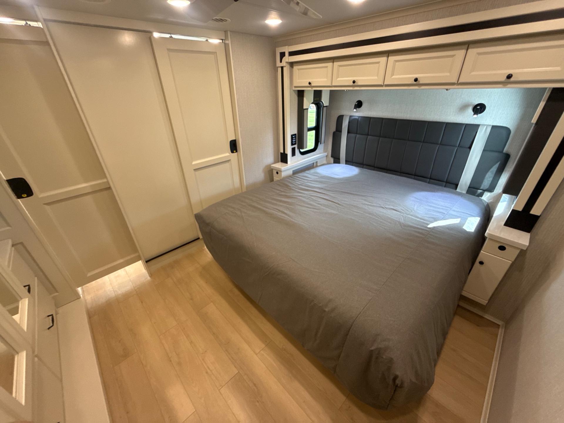 2027 TIFFIN MOTORHOMES 2027 TIFFIN MOTORHOMES Allegro Open Road  - thumbnail 32