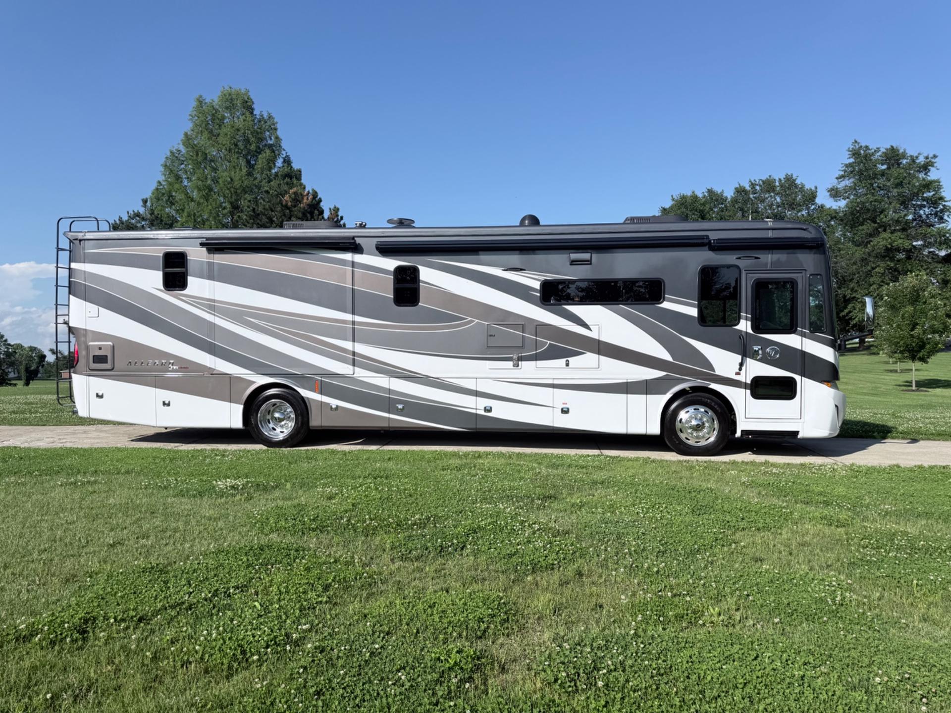 2021 TIFFIN MOTORHOMES 2021 TIFFIN MOTORHOMES ALLEGRO RED - thumbnail 2