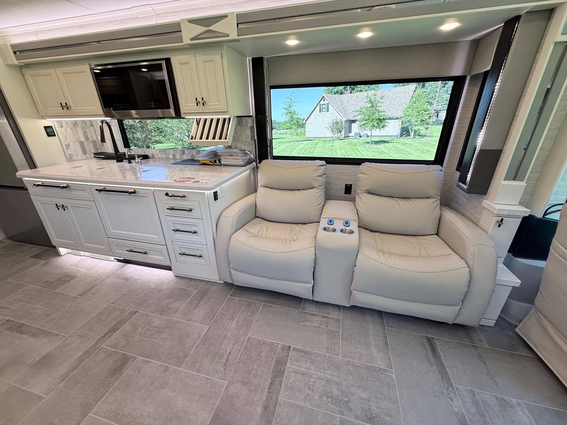 2026 TIFFIN MOTORHOMES 2026 TIFFIN MOTORHOMES ALLEGRO BUS  - thumbnail 18