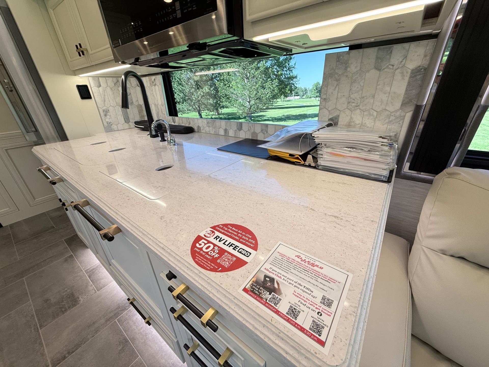 2026 TIFFIN MOTORHOMES 2026 TIFFIN MOTORHOMES ALLEGRO BUS  - thumbnail 26