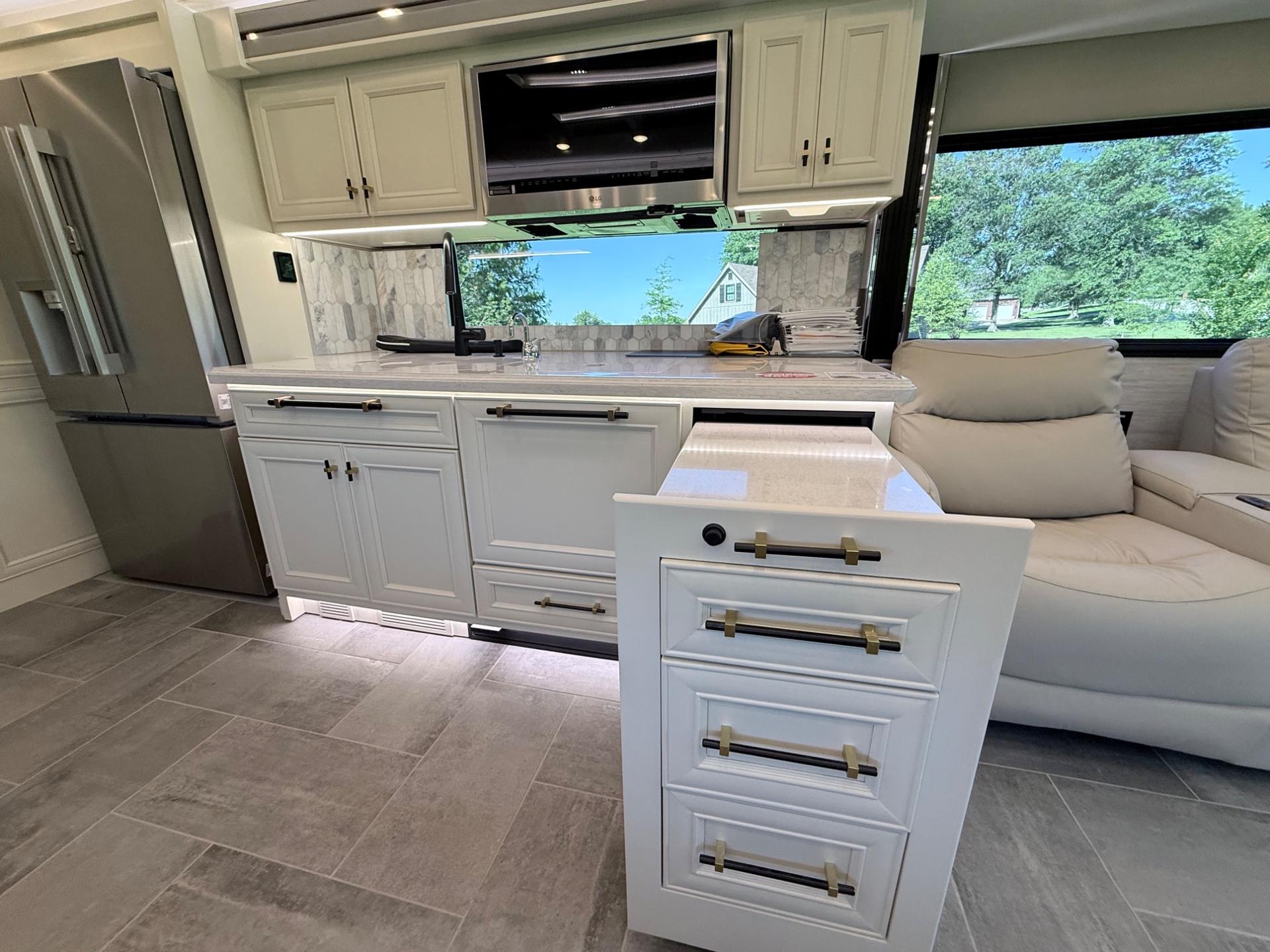 2026 TIFFIN MOTORHOMES 2026 TIFFIN MOTORHOMES ALLEGRO BUS  - thumbnail 28