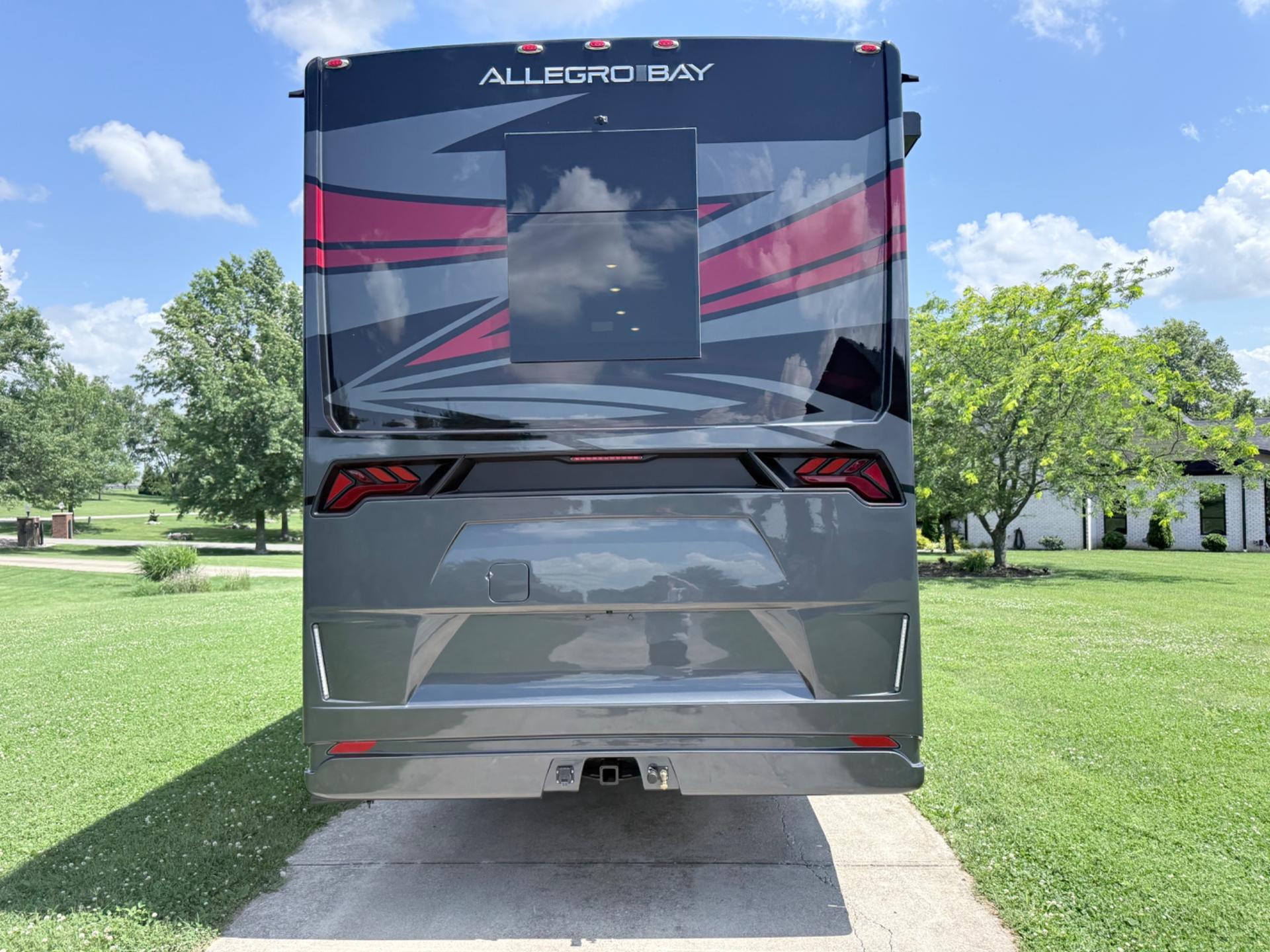 2027 TIFFIN MOTORHOMES 2027 TIFFIN MOTORHOMES Allegro Bay  - thumbnail 4