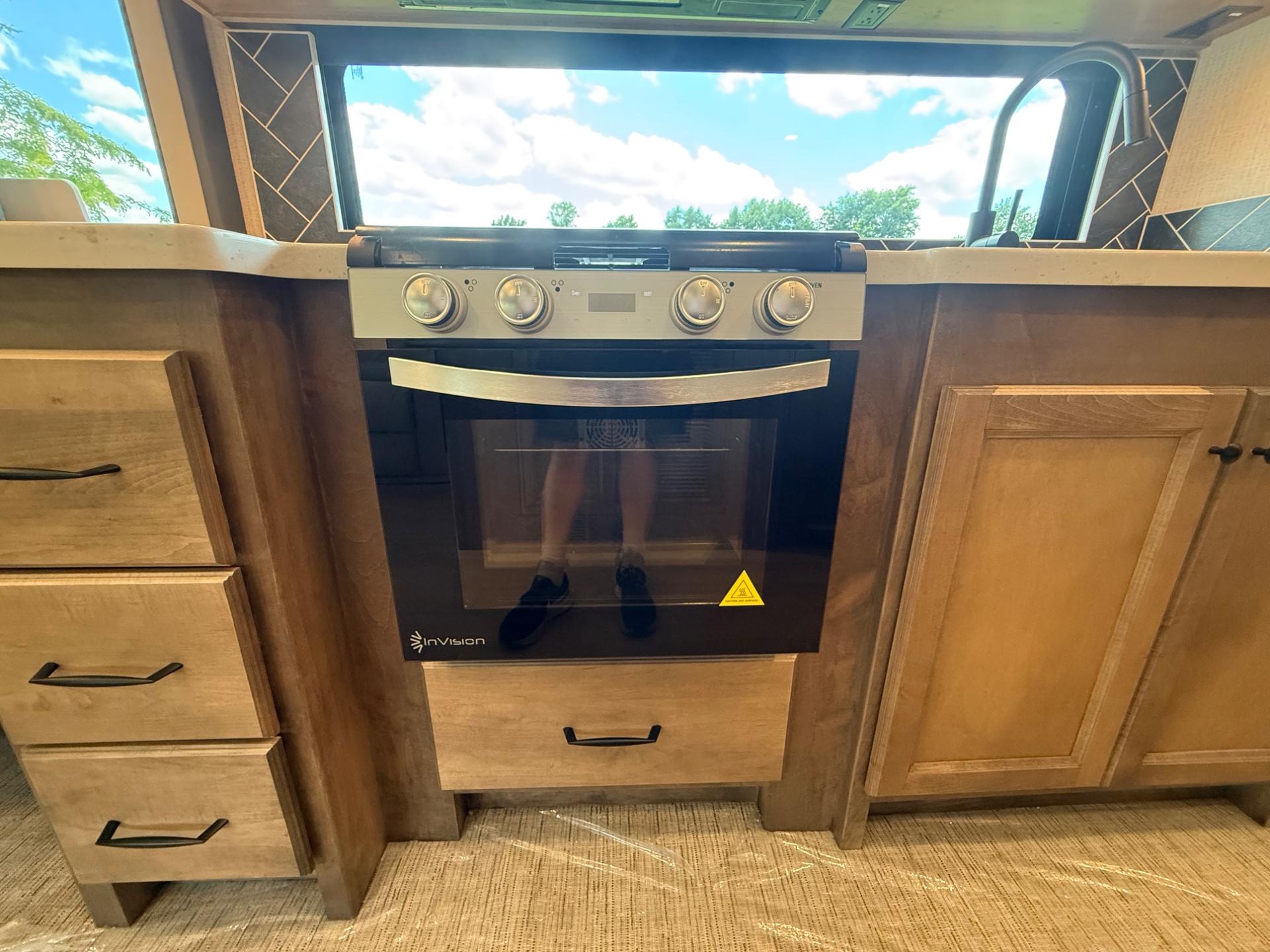 2027 TIFFIN MOTORHOMES 2027 TIFFIN MOTORHOMES Allegro Open Road - thumbnail 23