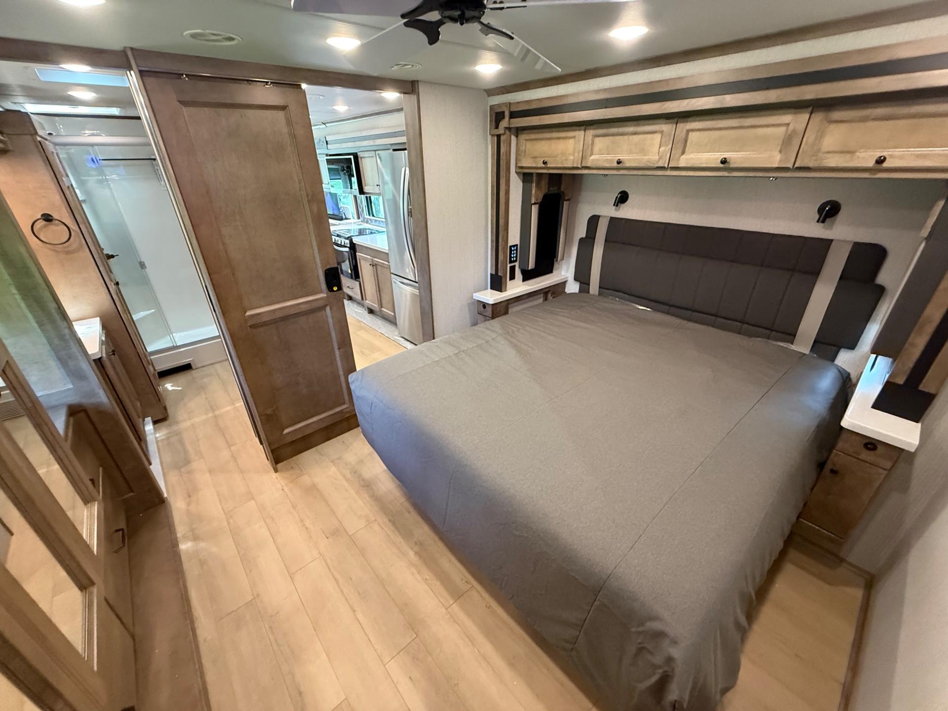 2027 TIFFIN MOTORHOMES 2027 TIFFIN MOTORHOMES Allegro Open Road - thumbnail 48