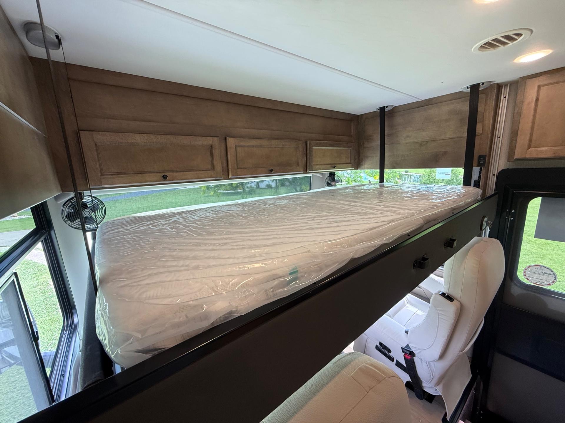 2027 TIFFIN MOTORHOMES 2027 TIFFIN MOTORHOMES Allegro Open Road - thumbnail 50