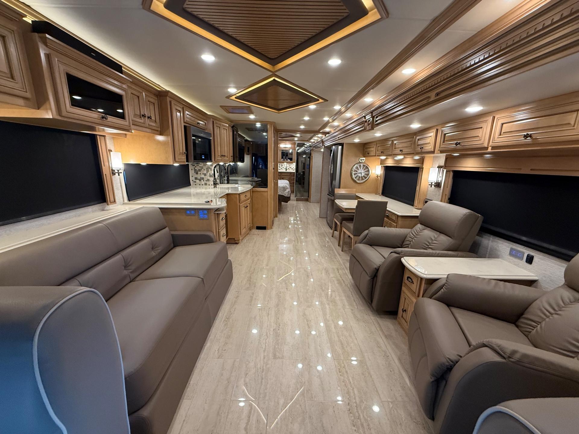 2020 Newmar  2020 Newmar  Dutchstar  - thumbnail 23