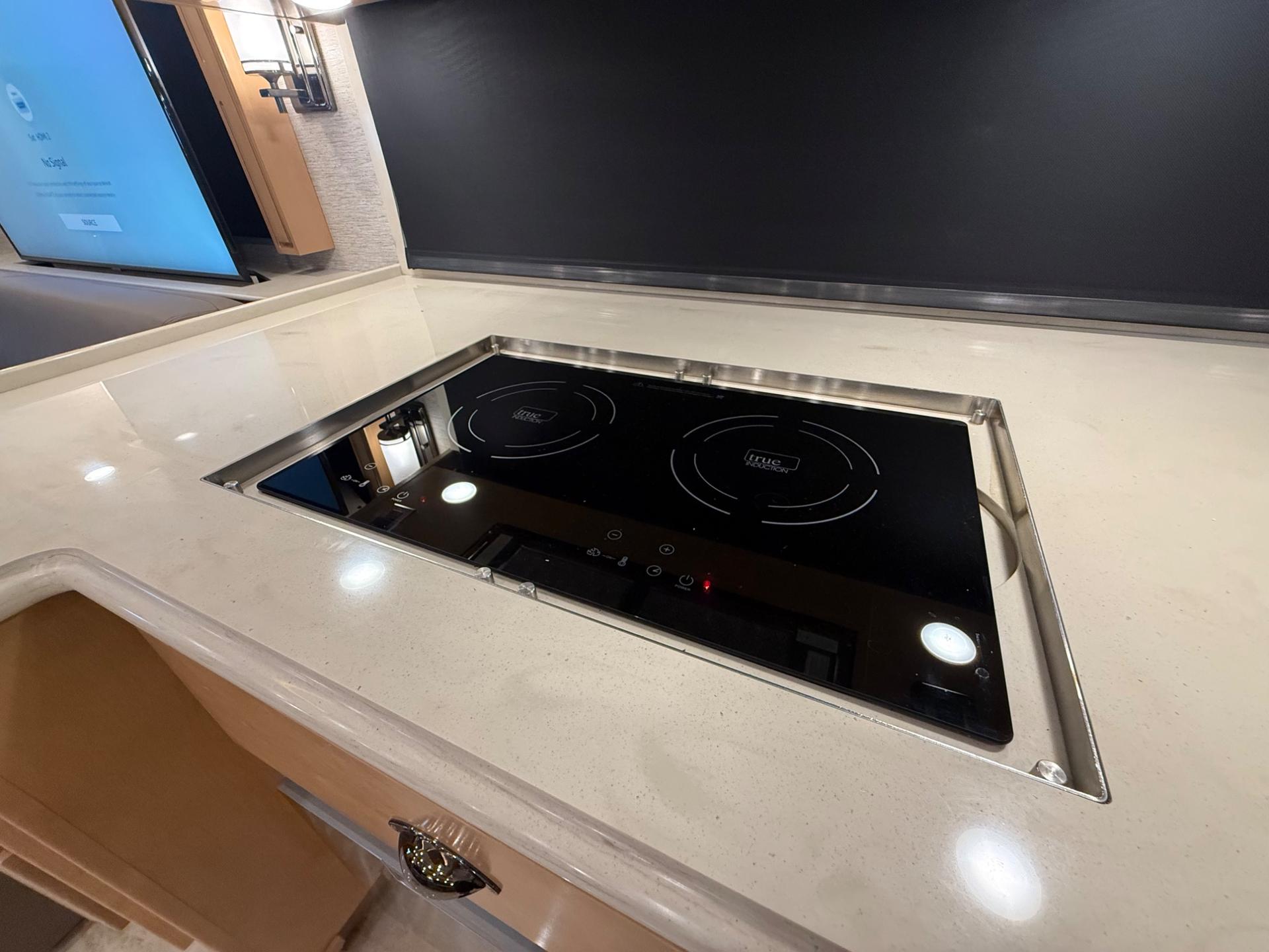2020 Newmar  2020 Newmar  Dutchstar  - thumbnail 33