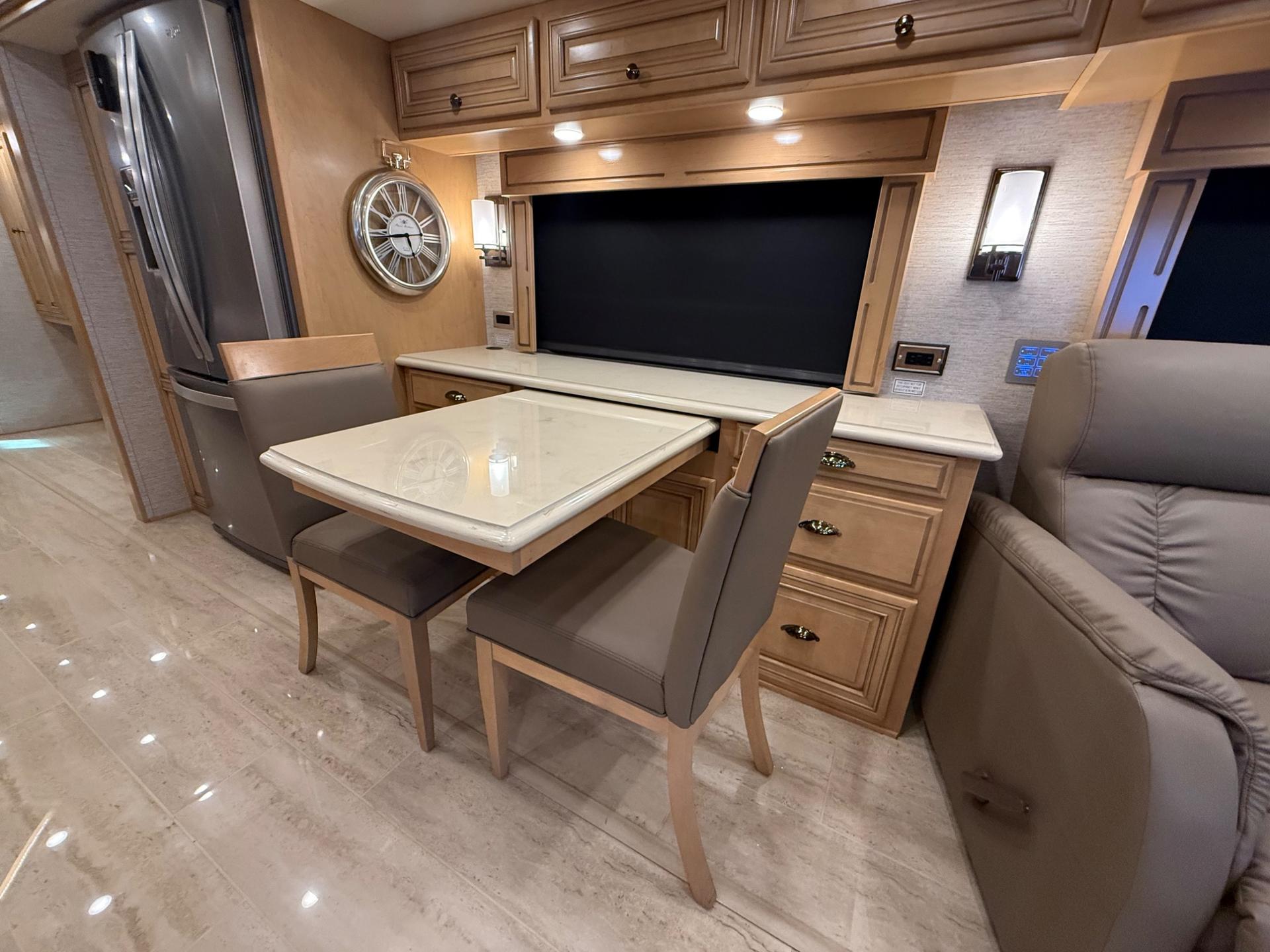 2020 Newmar  2020 Newmar  Dutchstar  - thumbnail 36