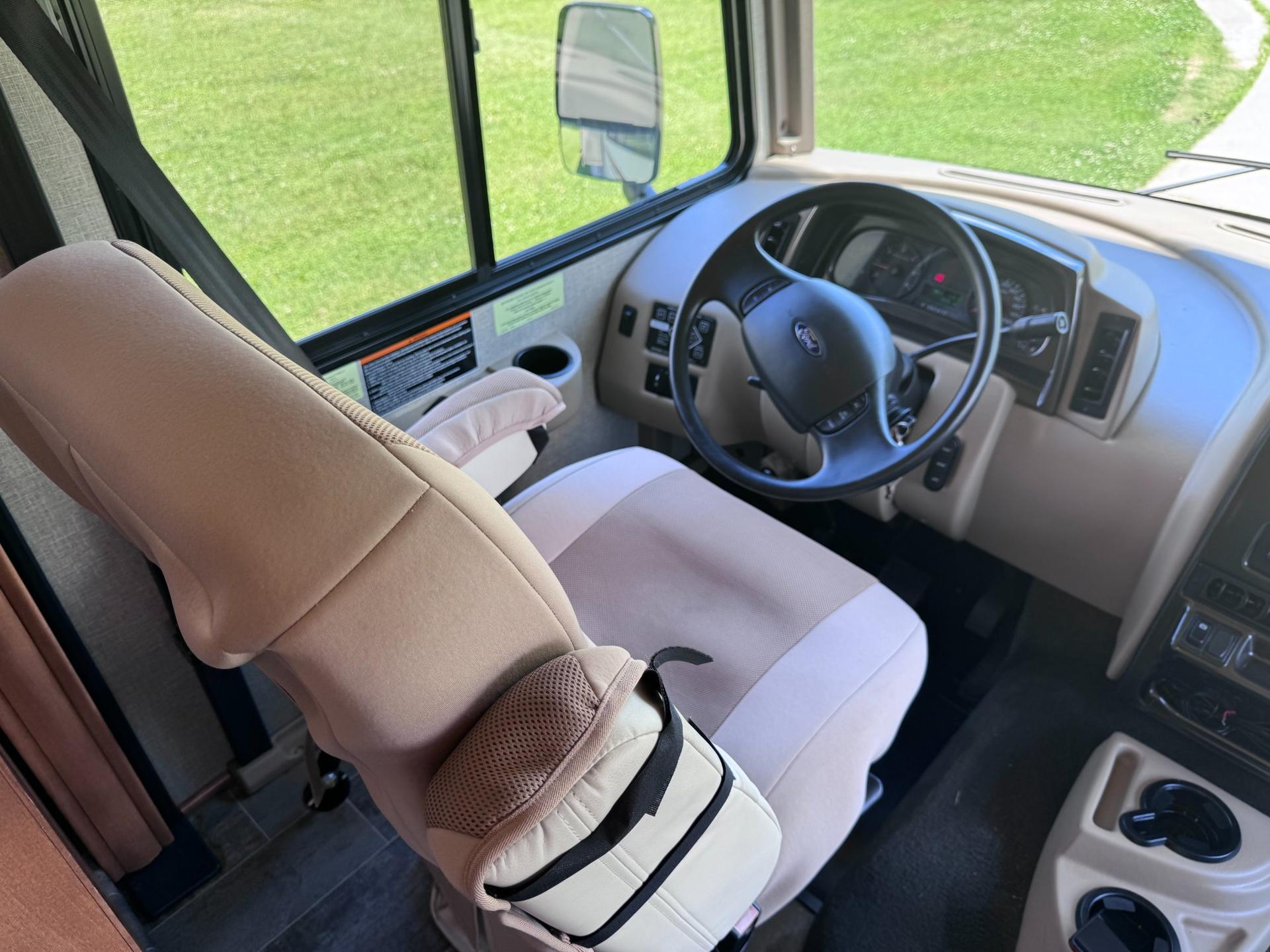2019 Winnebago 2019 Winnebago Sunstar - thumbnail 12