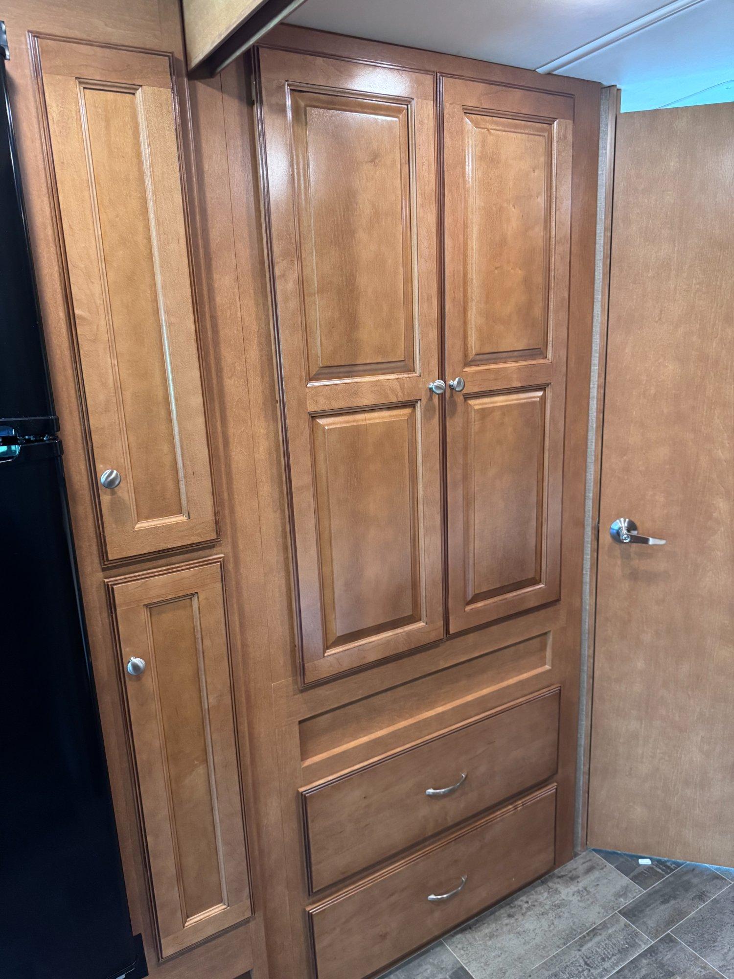 2019 Winnebago 2019 Winnebago Sunstar - thumbnail 28