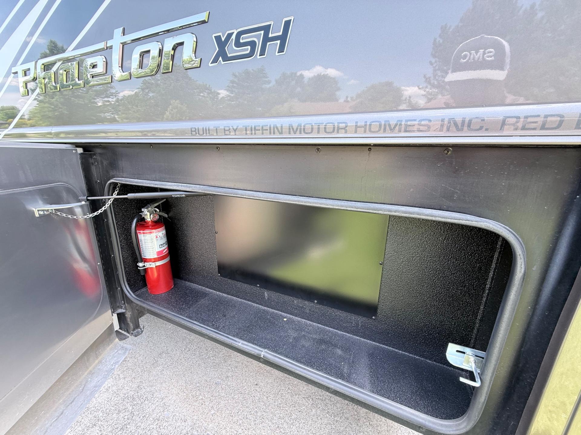 2025 TIFFIN MOTORHOMES 2025 TIFFIN MOTORHOMES Phaeton - thumbnail 14