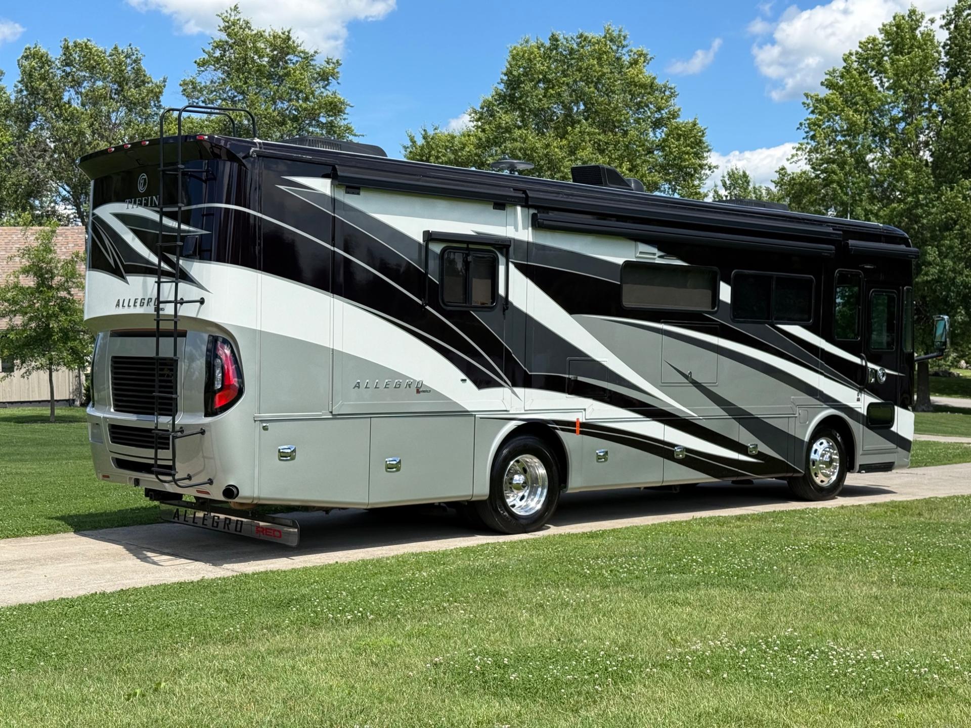 2021 TIFFIN MOTORHOMES 2021 TIFFIN MOTORHOMES Allegro Red - thumbnail 3