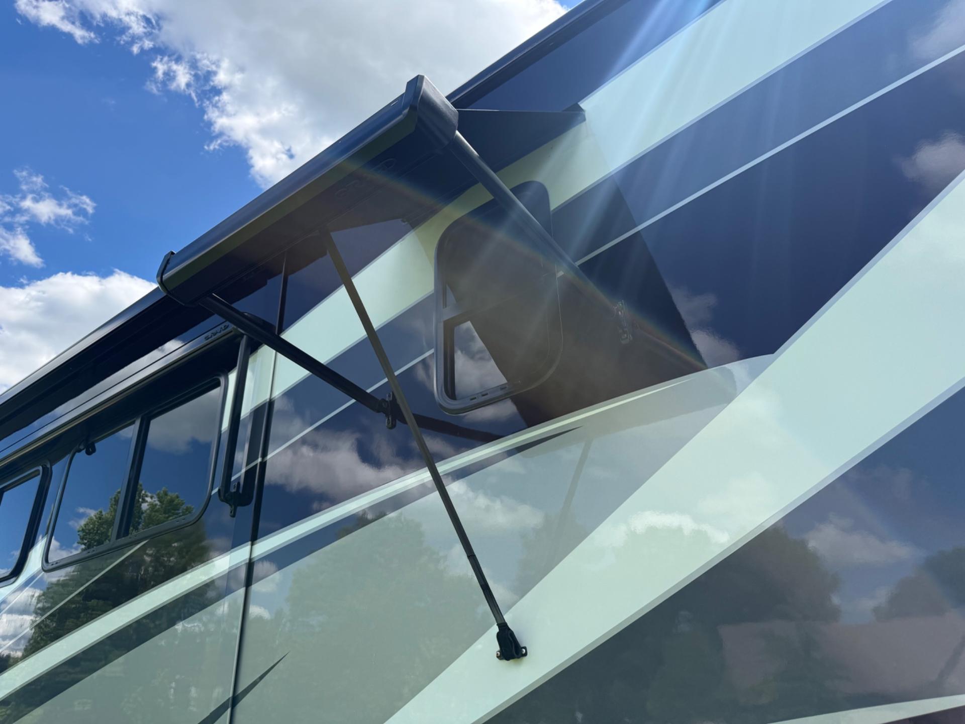 2021 TIFFIN MOTORHOMES 2021 TIFFIN MOTORHOMES Allegro Red - thumbnail 13