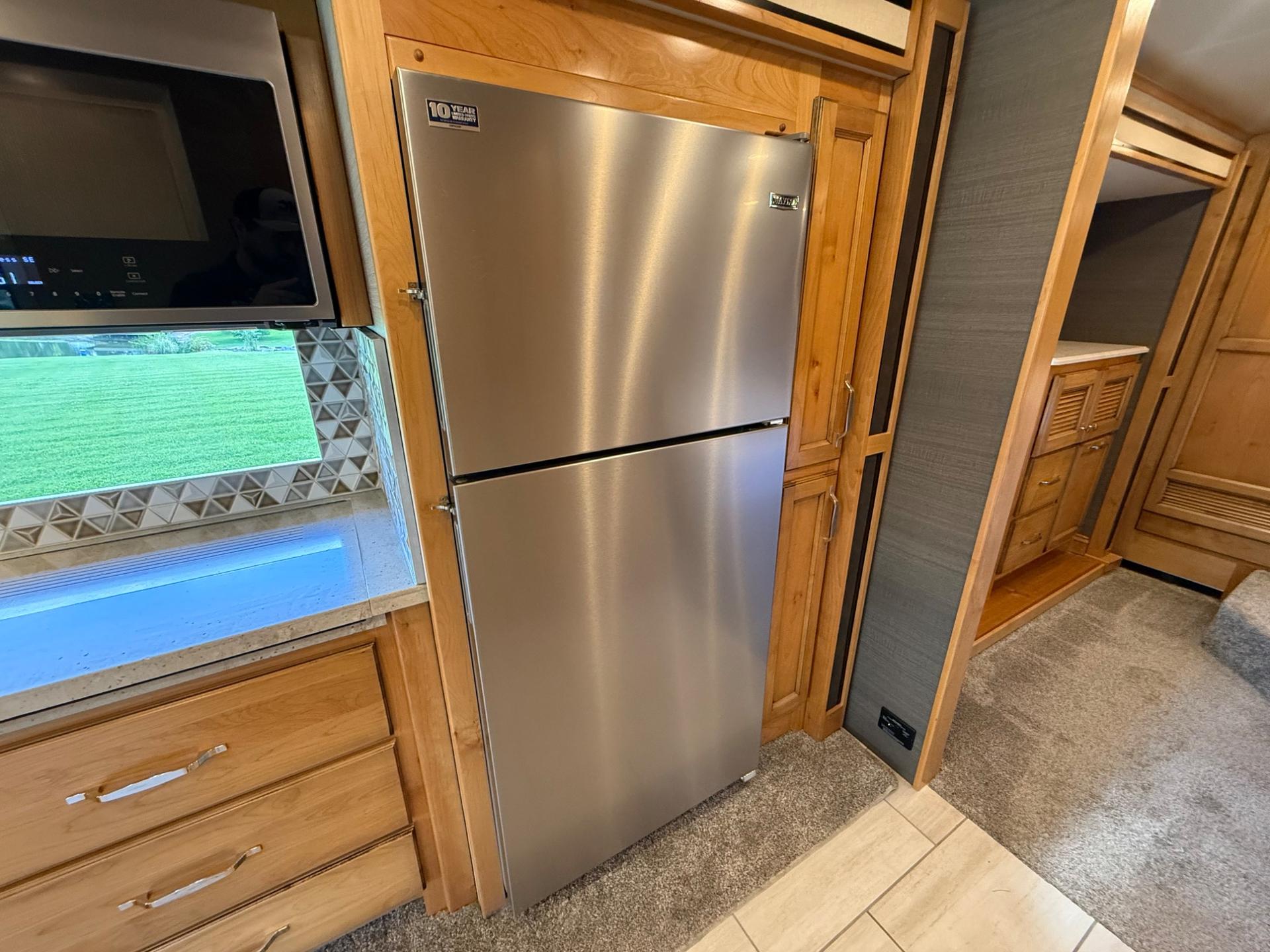2021 TIFFIN MOTORHOMES 2021 TIFFIN MOTORHOMES Allegro Red - thumbnail 34
