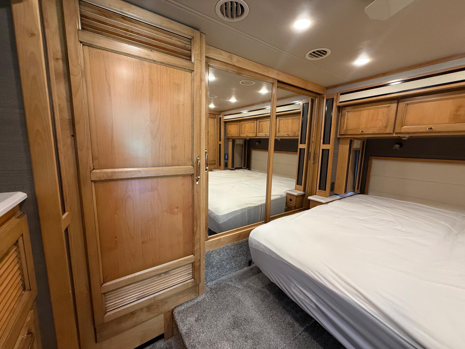2021 TIFFIN MOTORHOMES 2021 TIFFIN MOTORHOMES Allegro Red - thumbnail 48