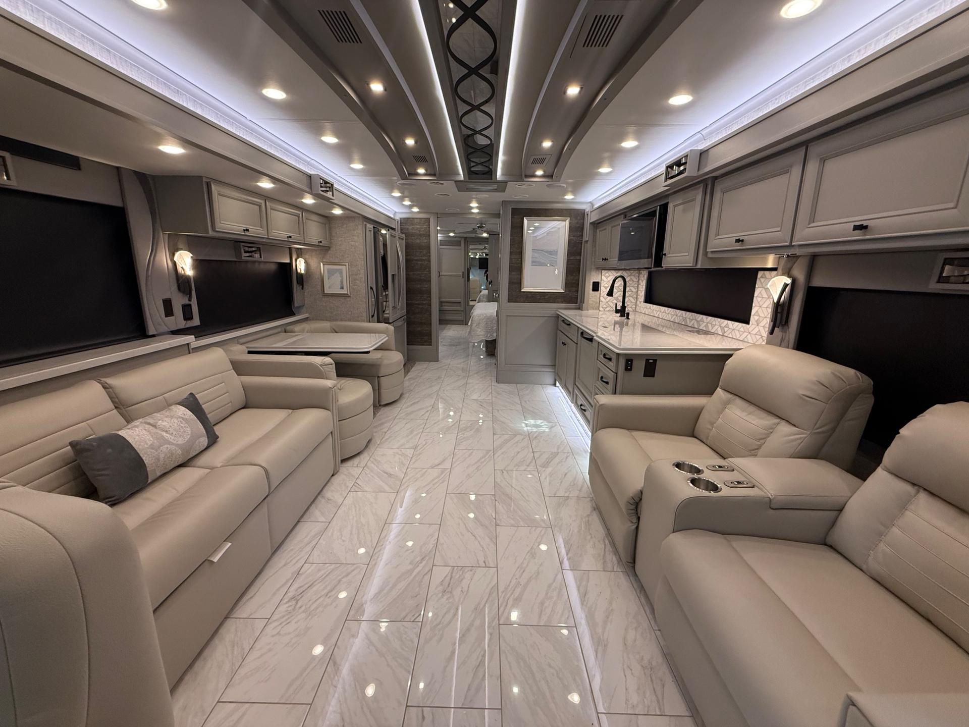 2025 TIFFIN MOTORHOMES 2025 TIFFIN MOTORHOMES Phaeton - thumbnail 20
