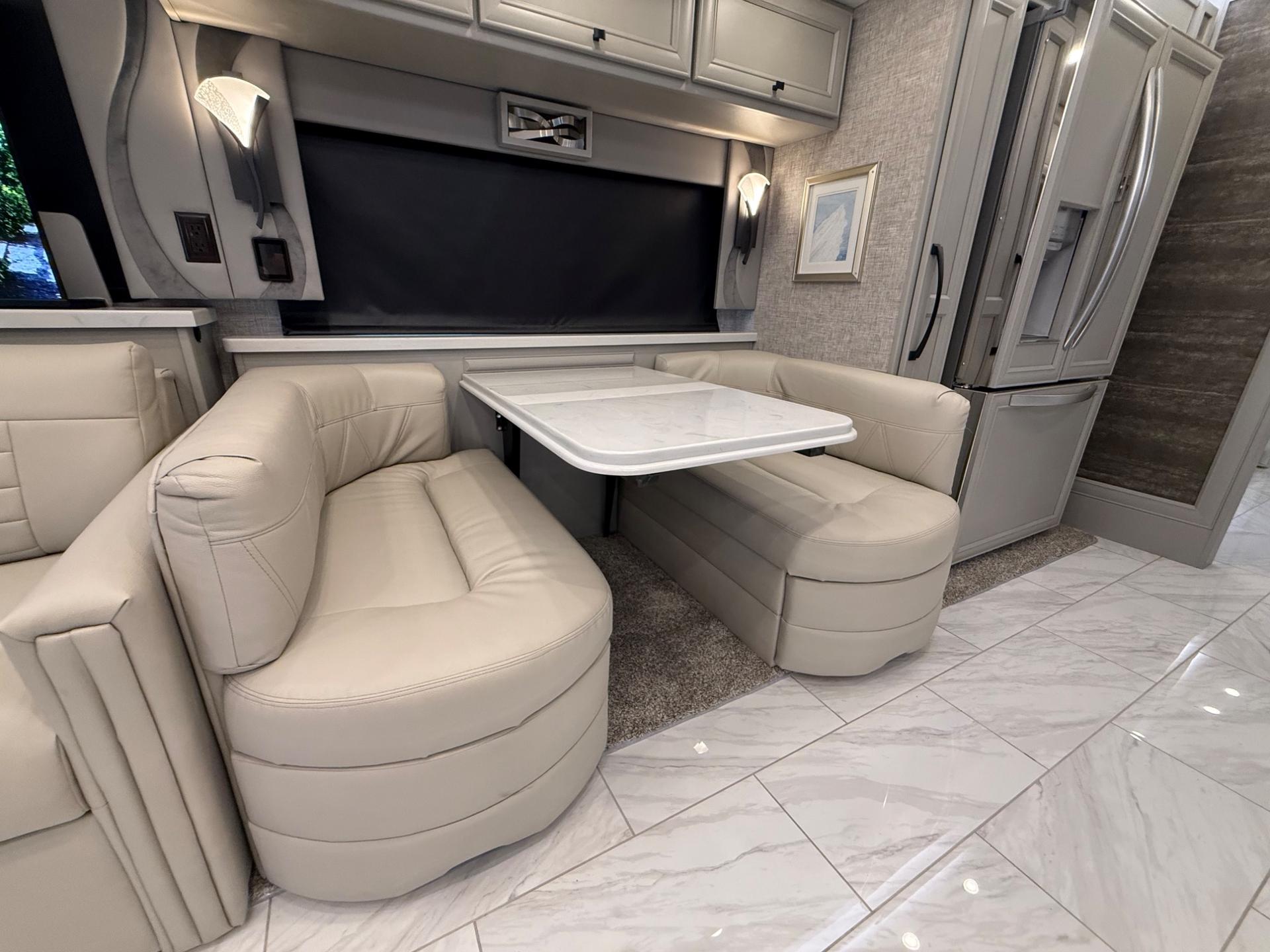 2025 TIFFIN MOTORHOMES 2025 TIFFIN MOTORHOMES Phaeton - thumbnail 26