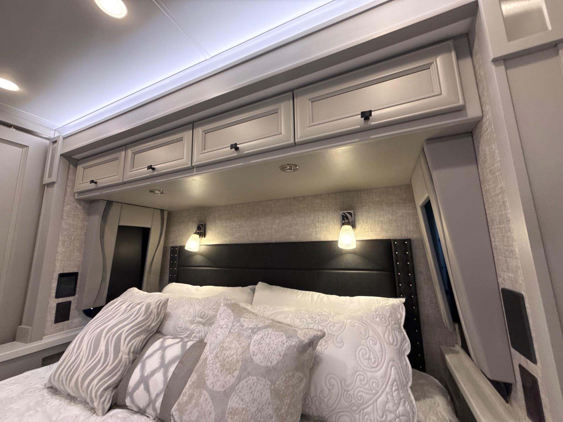 2025 TIFFIN MOTORHOMES 2025 TIFFIN MOTORHOMES Phaeton - thumbnail 51