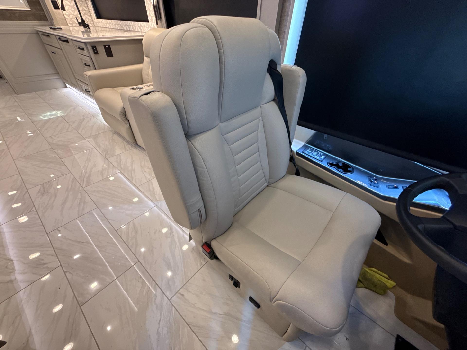 2025 TIFFIN MOTORHOMES 2025 TIFFIN MOTORHOMES Phaeton - thumbnail 67