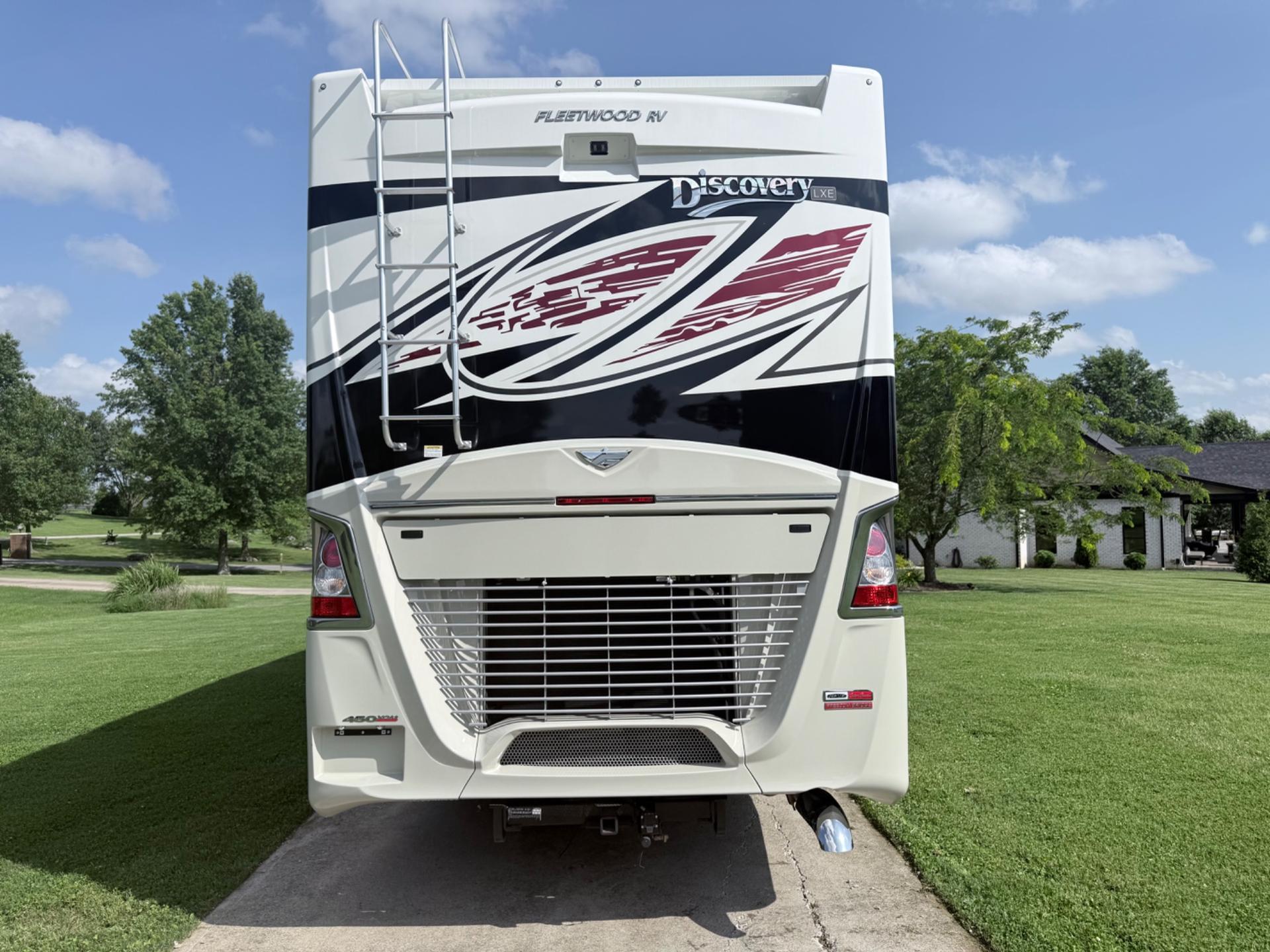 2027 Fleetwood  2027 Fleetwood  Discovery LXE - thumbnail 5