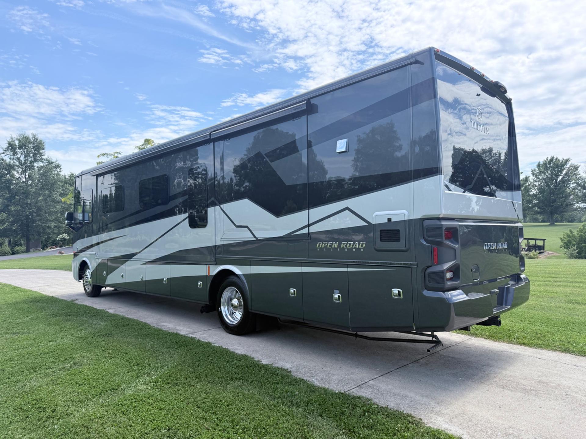 2026 Tiffin 2026 Tiffin Allegro Open Road - thumbnail 5