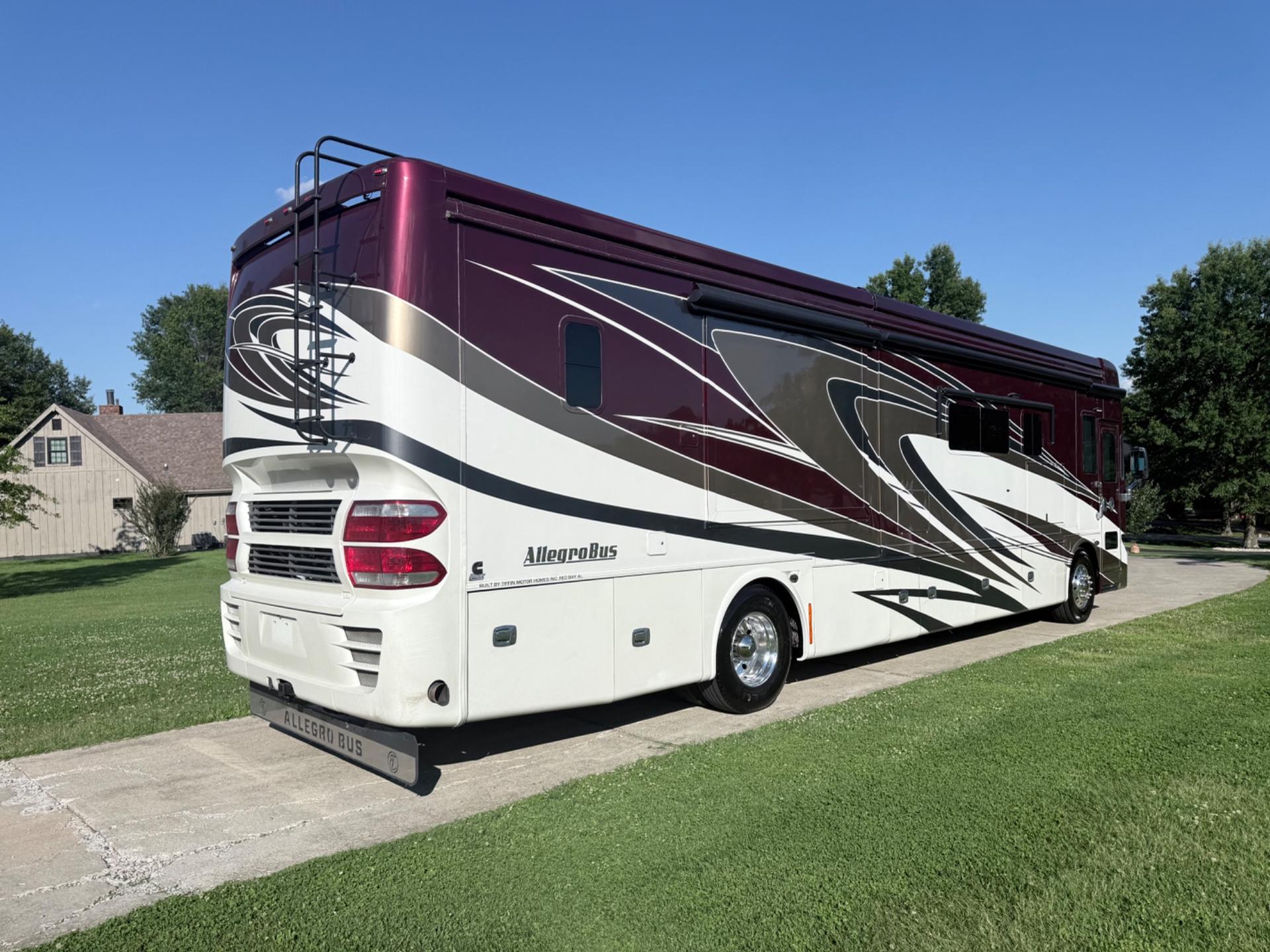 2015 TIFFIN MOTORHOMES 2015 TIFFIN MOTORHOMES ALLEGRO BUS - thumbnail 4