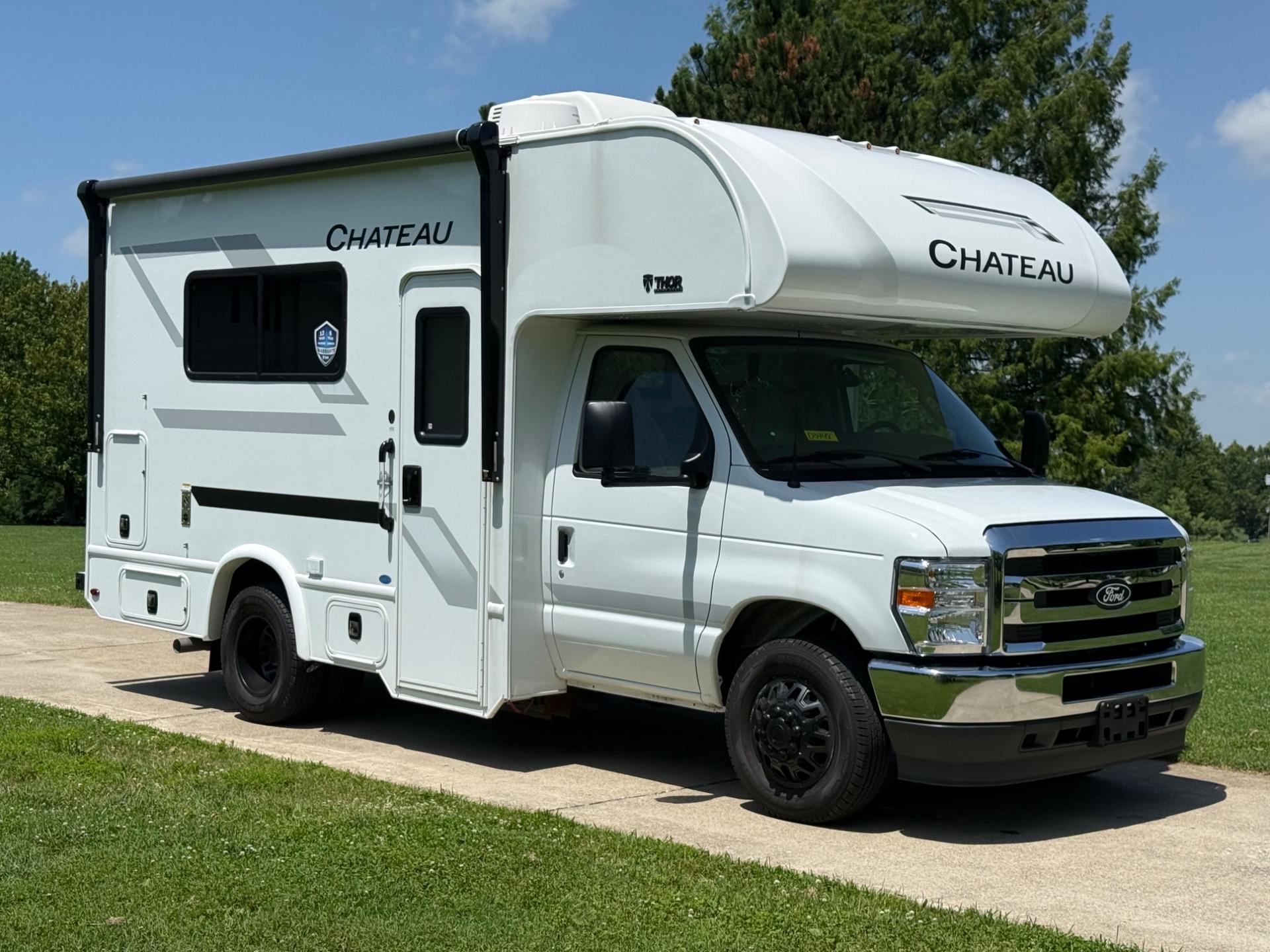 2026 Thor Motor Coach Chateau 19X