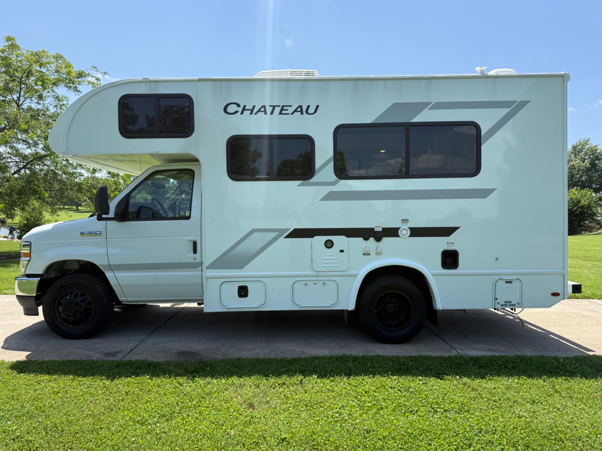 2026 Thor Motor Coach 2026 Thor Motor Coach Chateau - thumbnail 6
