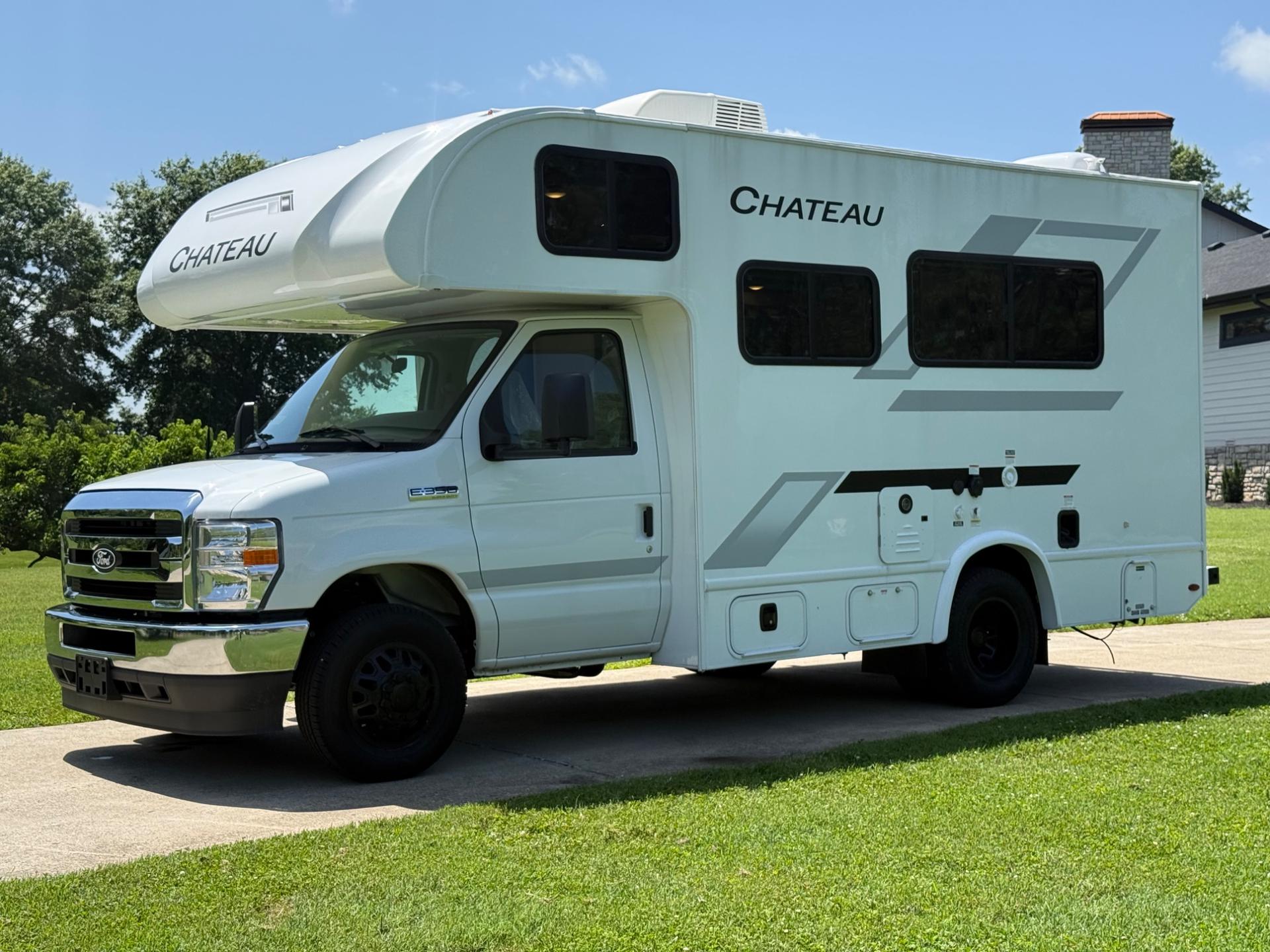 2026 Thor Motor Coach 2026 Thor Motor Coach Chateau - thumbnail 7