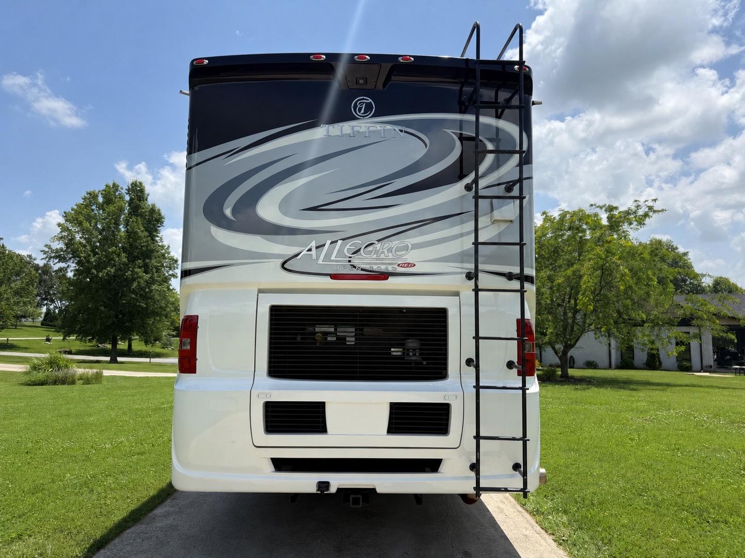 2016 TIFFIN MOTORHOMES 2016 TIFFIN MOTORHOMES ALLEGRO RED - thumbnail 4